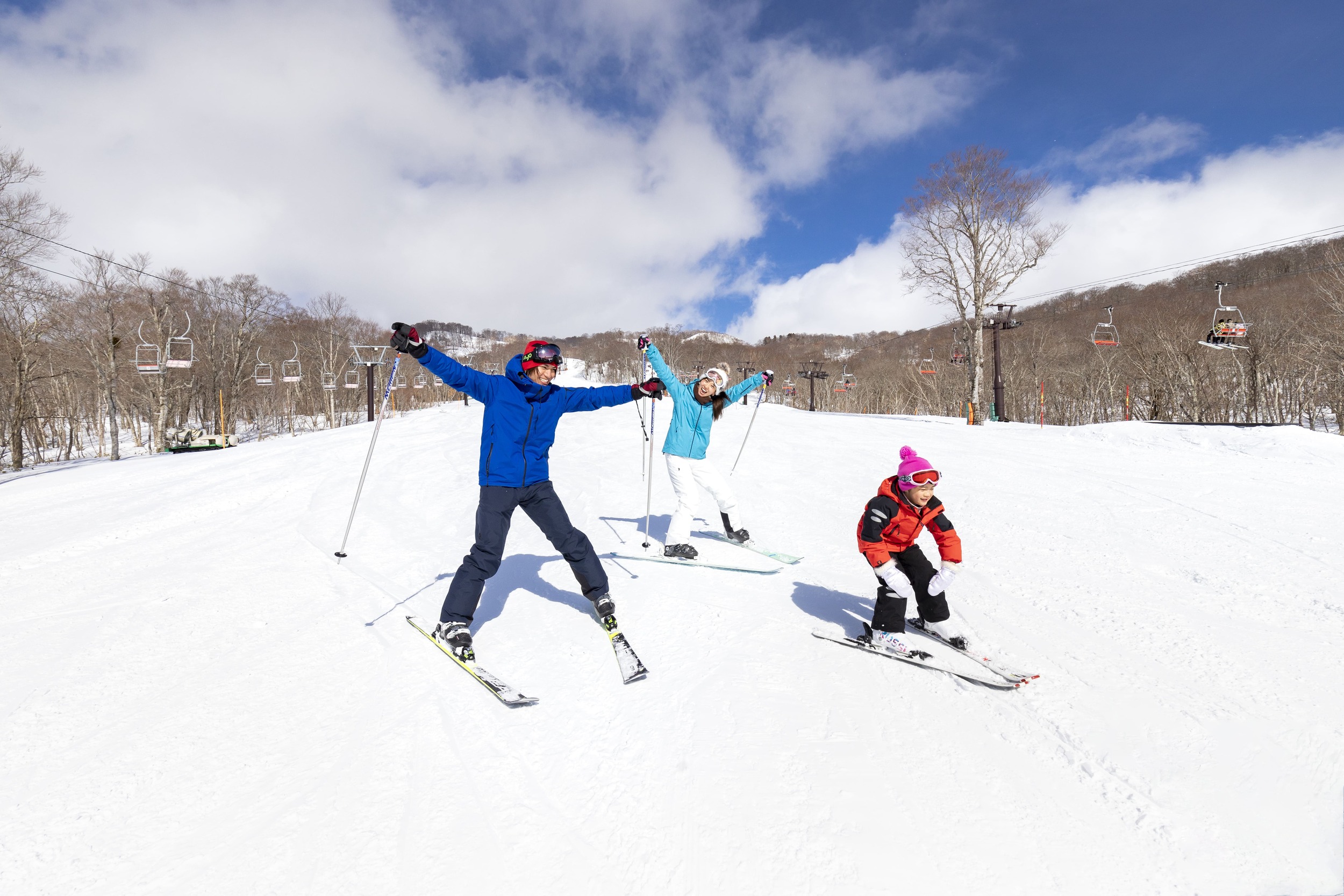 All-inclusive day trip to ski from Tokyo | Gunma Tamahara beginner-friendly ski resort × private car transfer × you can ski without bringing anything