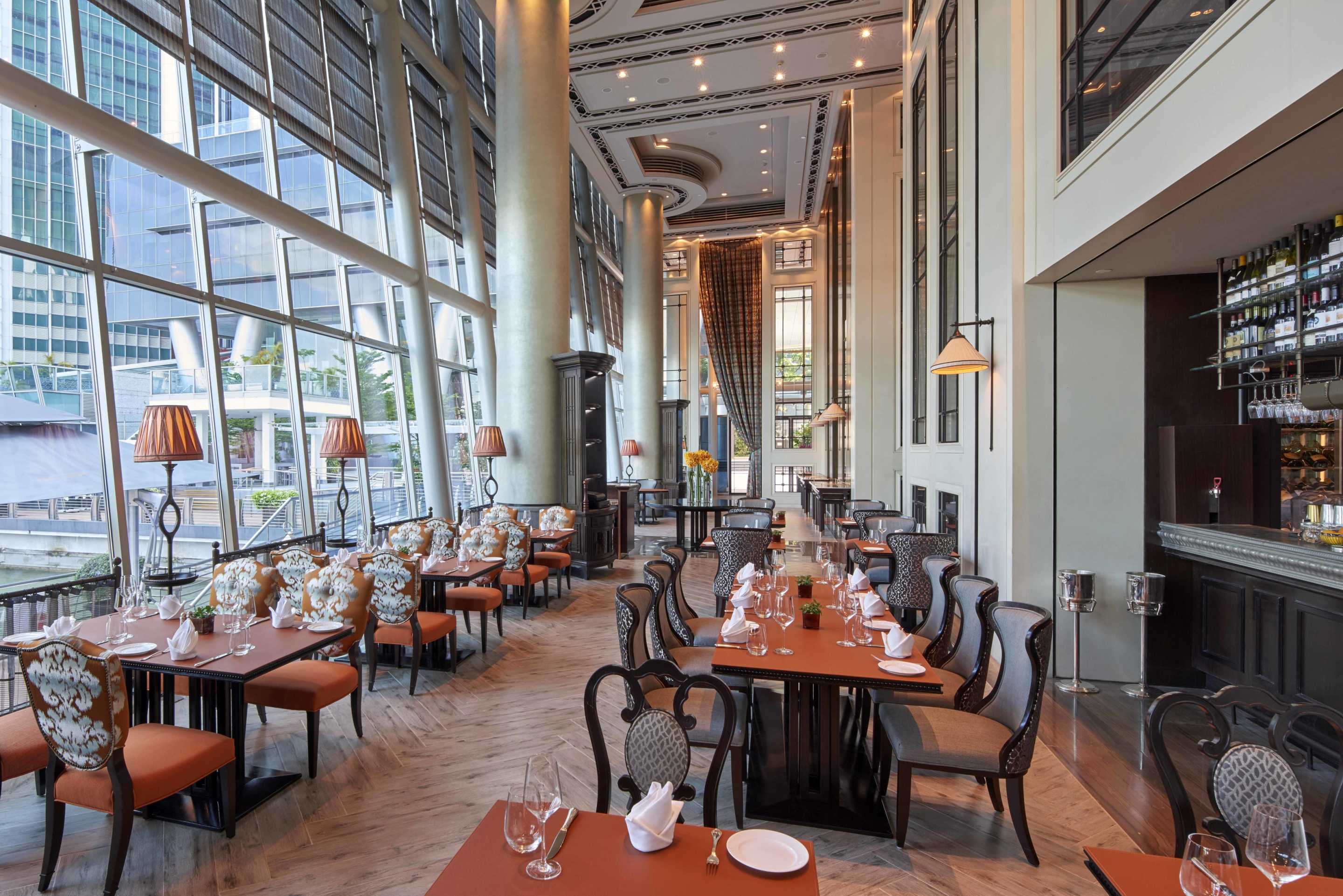 La Brasserie餐廳 - 新加坡浮爾頓灣酒店（Fullerton Bay Hotel）