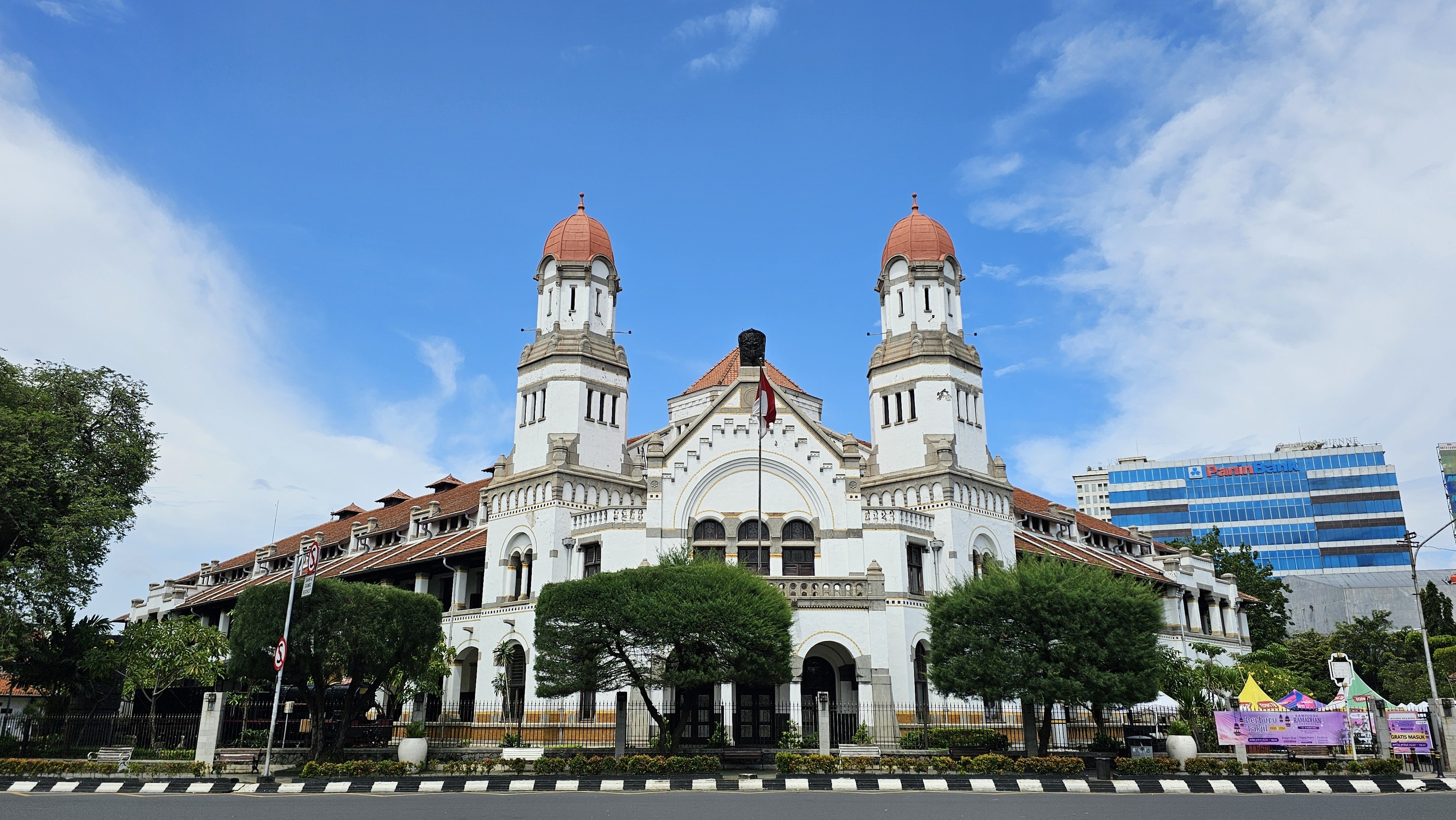 Lawang Sewu (Colonial Building)