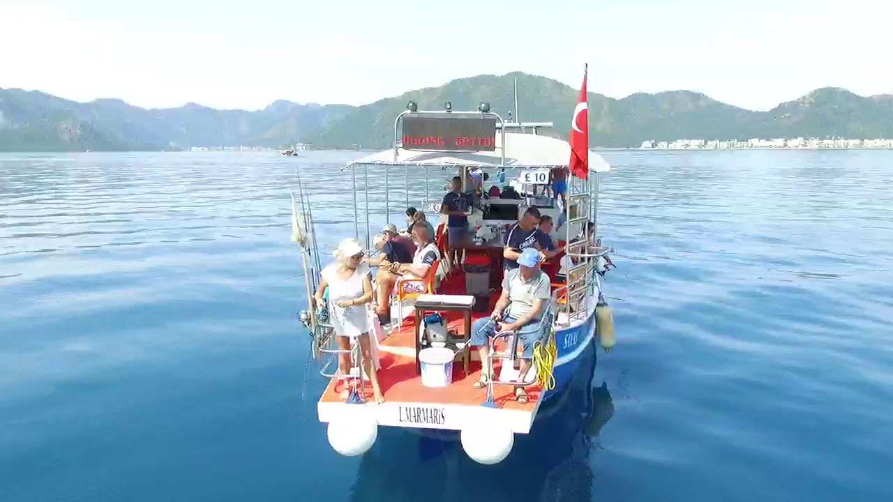 馬爾馬里斯漁船之旅（含燒烤午餐） & 往返接送