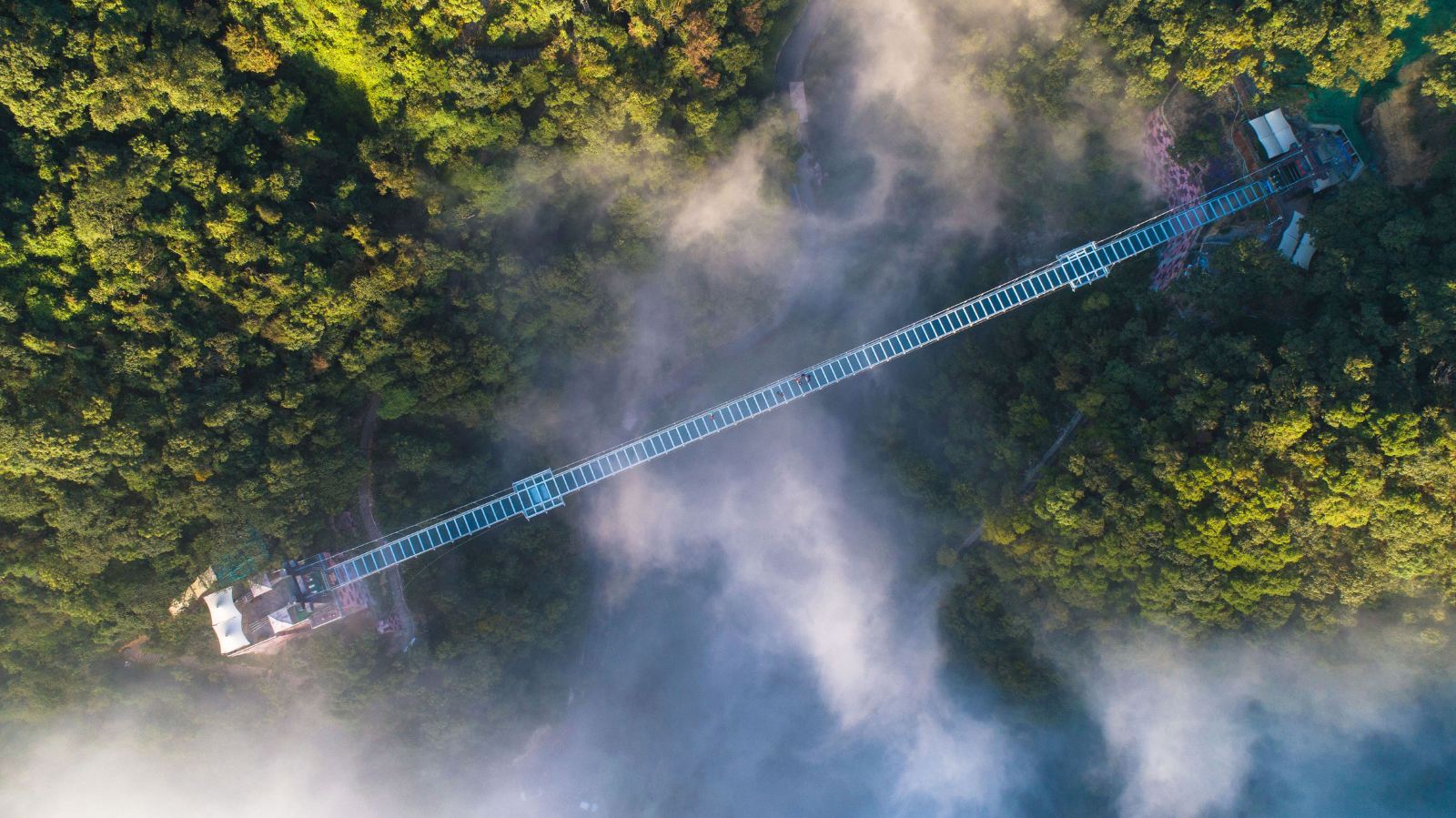 【漂流天花板】清远古龙峡营地温泉2日游
