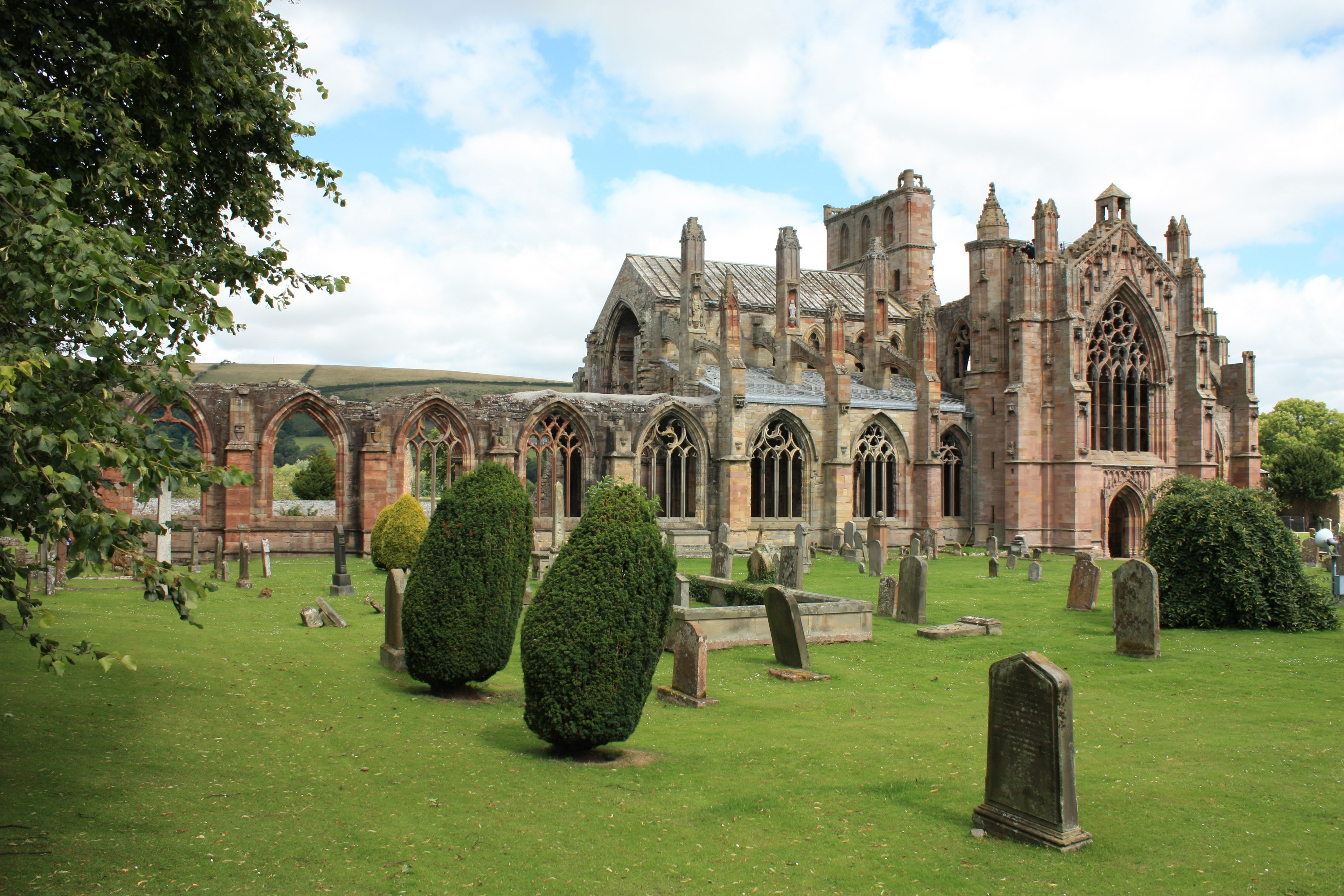 Rosslyn Chapel, Borders & Glenkinchie Distillery Tour from Edinburgh