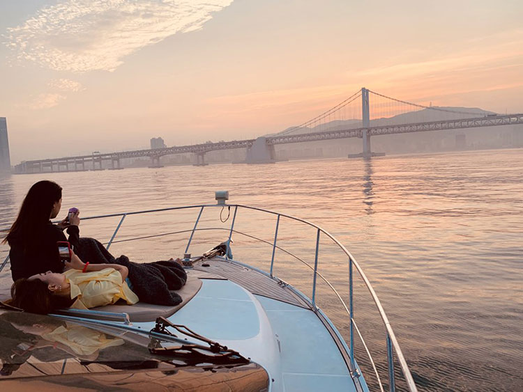 Yacht Tour in Busan