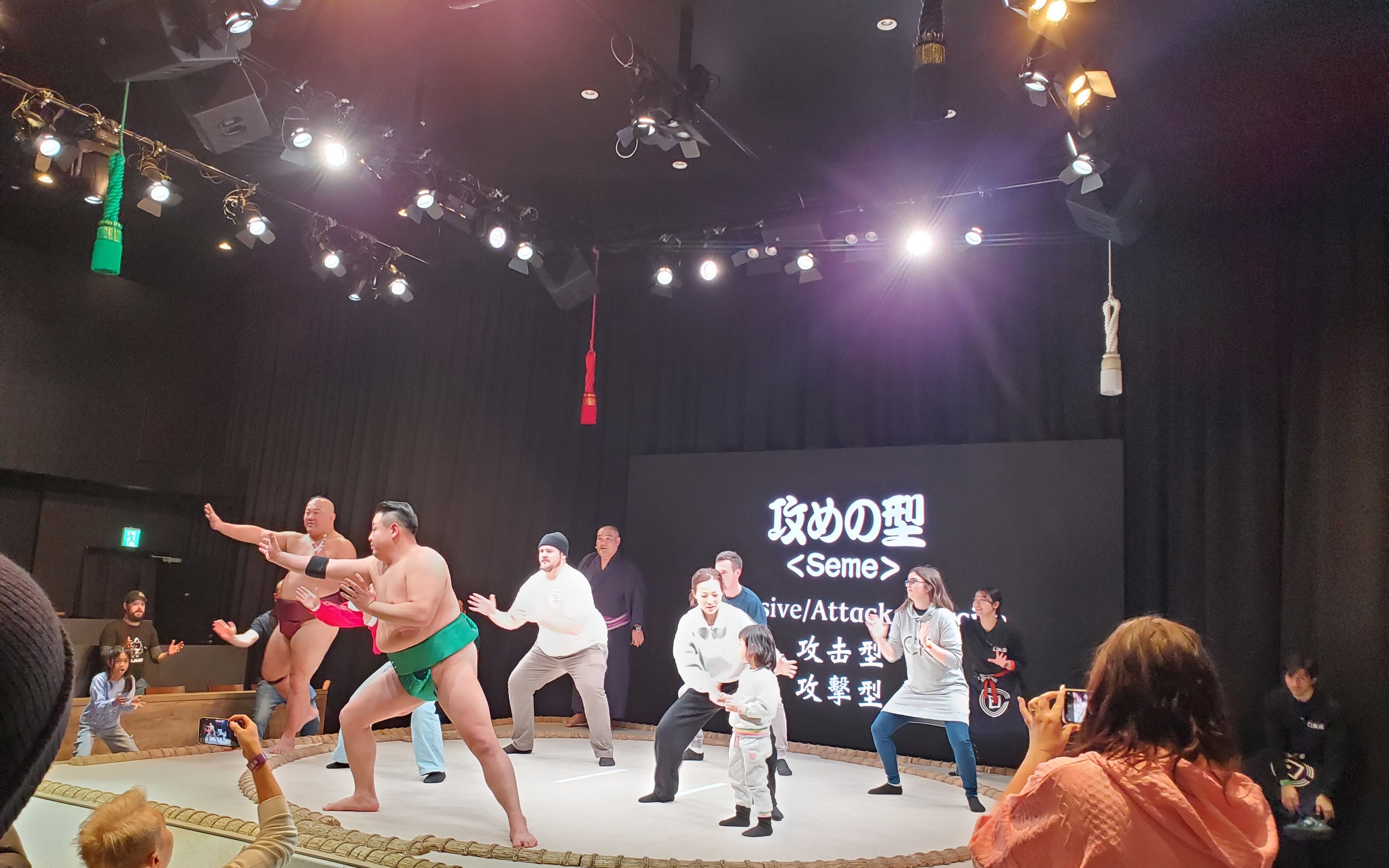 [Guaranteed] Sumo Experiece HIRAKUZA & Osaka Metro+City Bus Day Pass