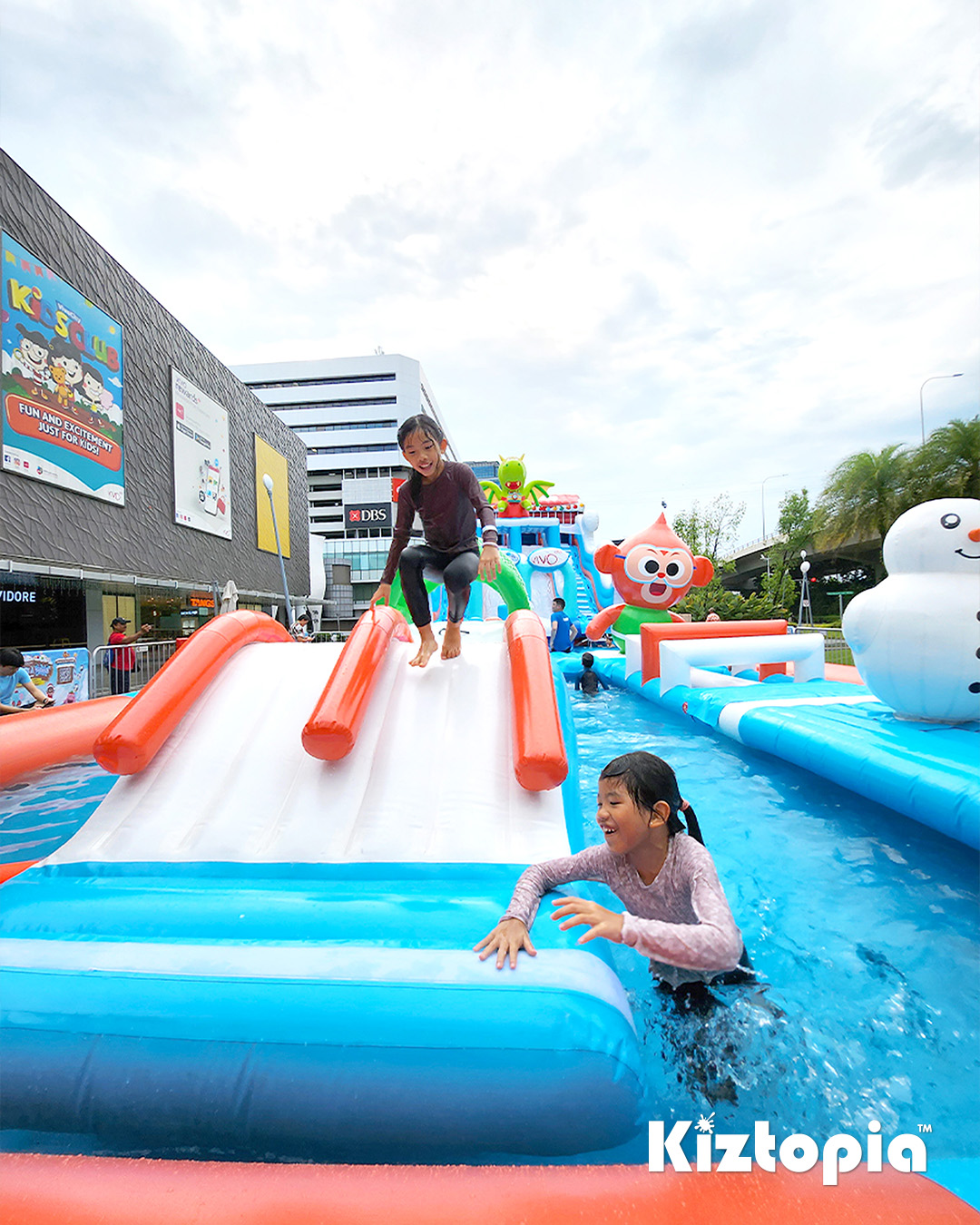 X'mas with A Splash at VivoCity Singapore