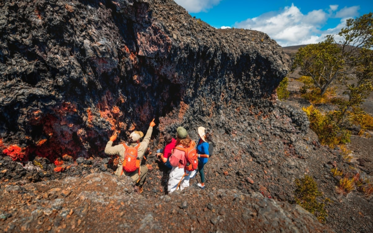 探索火山廣闊壯麗、引人入勝的地貌