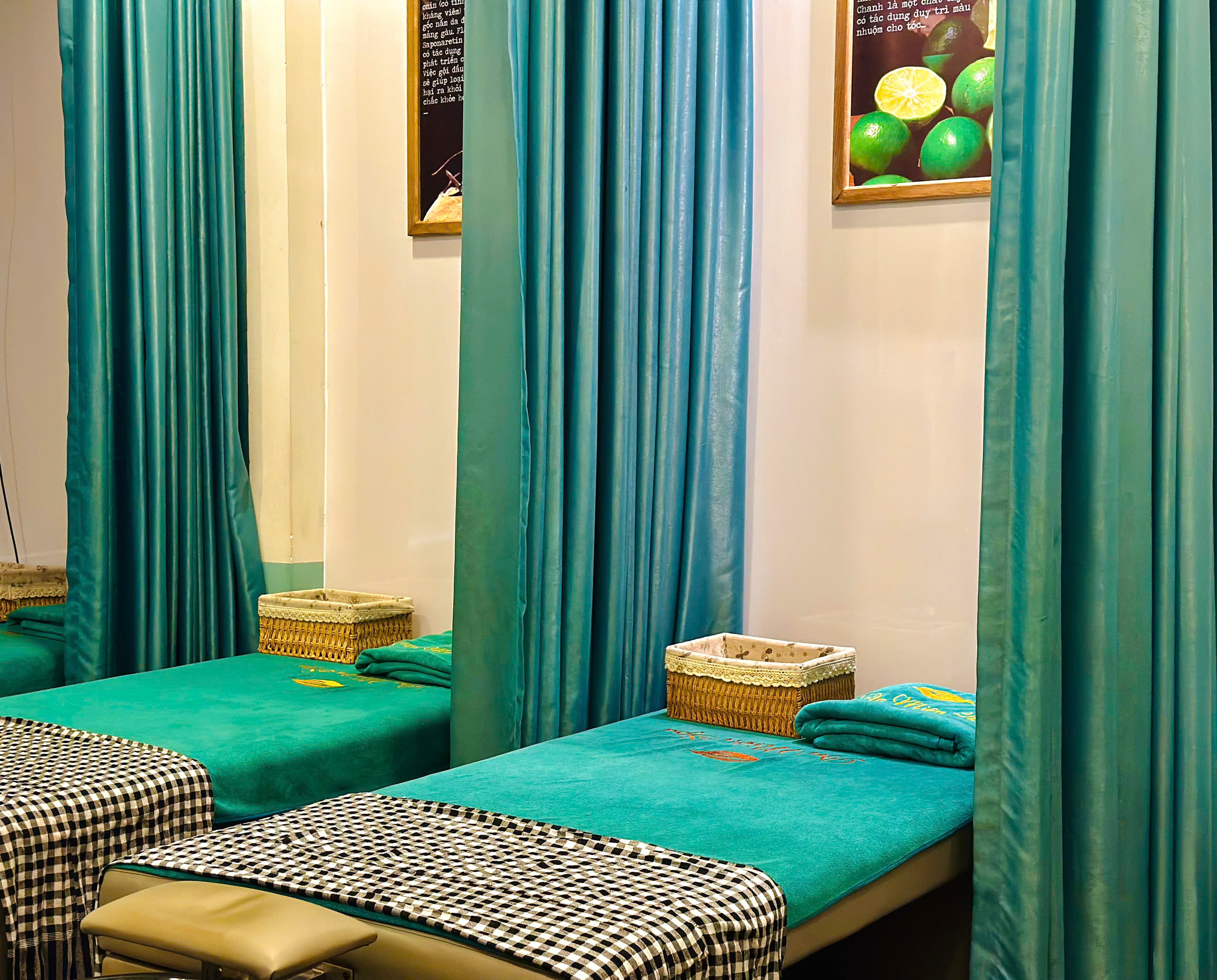 An Mien Herbal Hairwash & Massage in Ho Chi Minh [DTH Street]