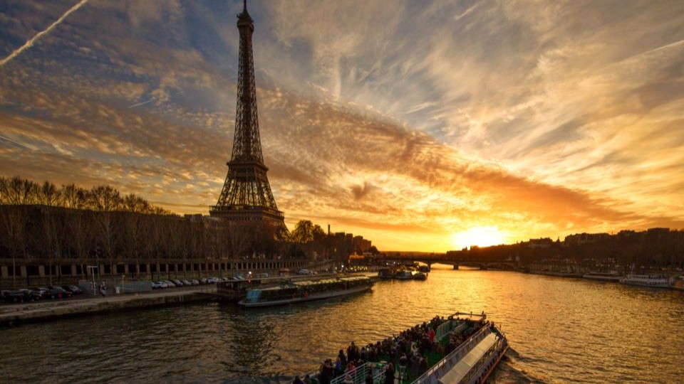 Eiffel Tower Ticket with Optional 1h Sightseeing Cruise
