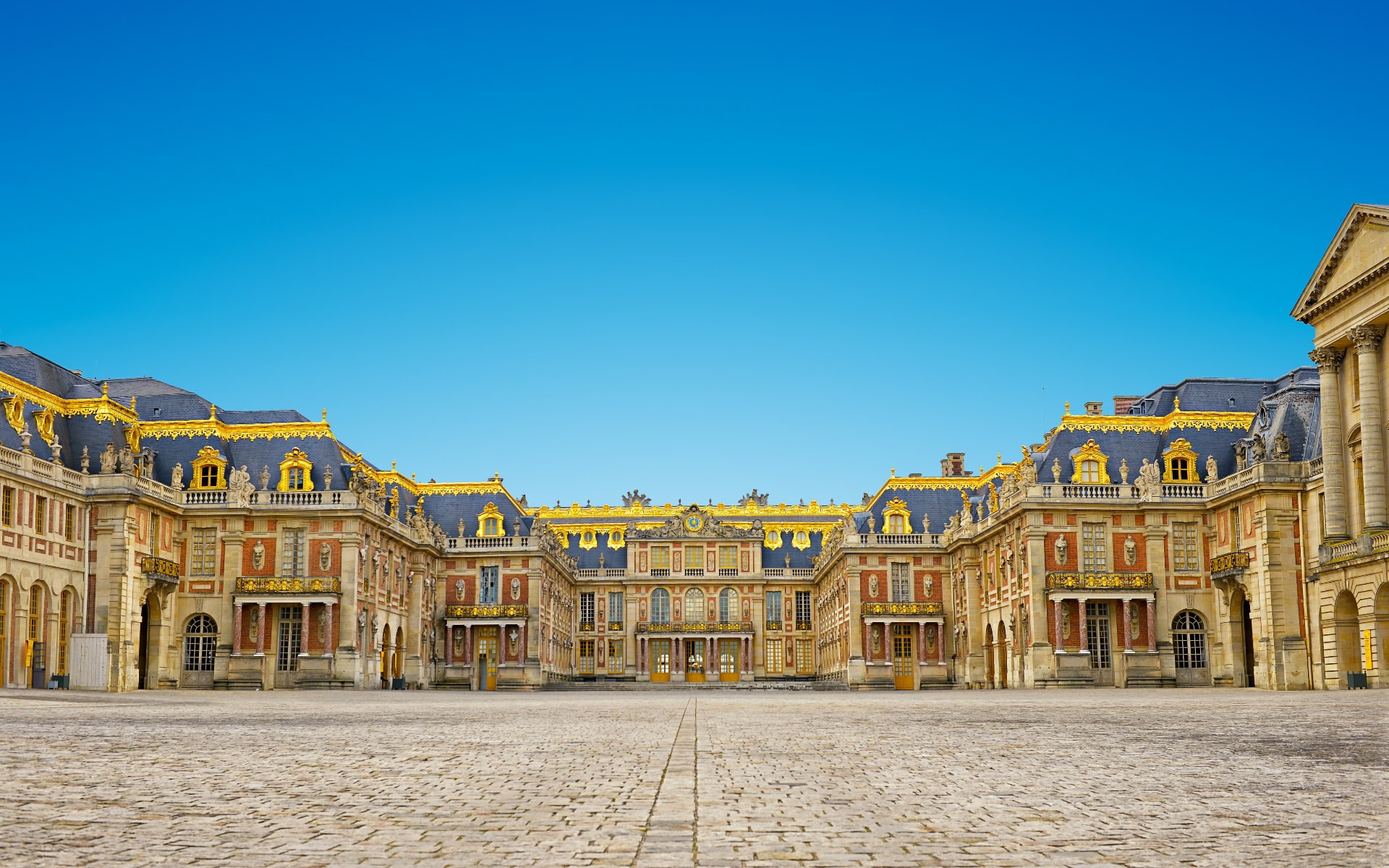 Versailles Palace Half-Day Guided Tour with King's Apartments