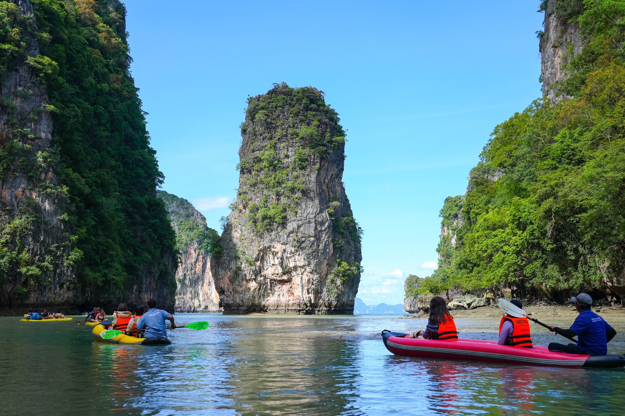 普吉島：攀牙灣大型遊船日落晚餐