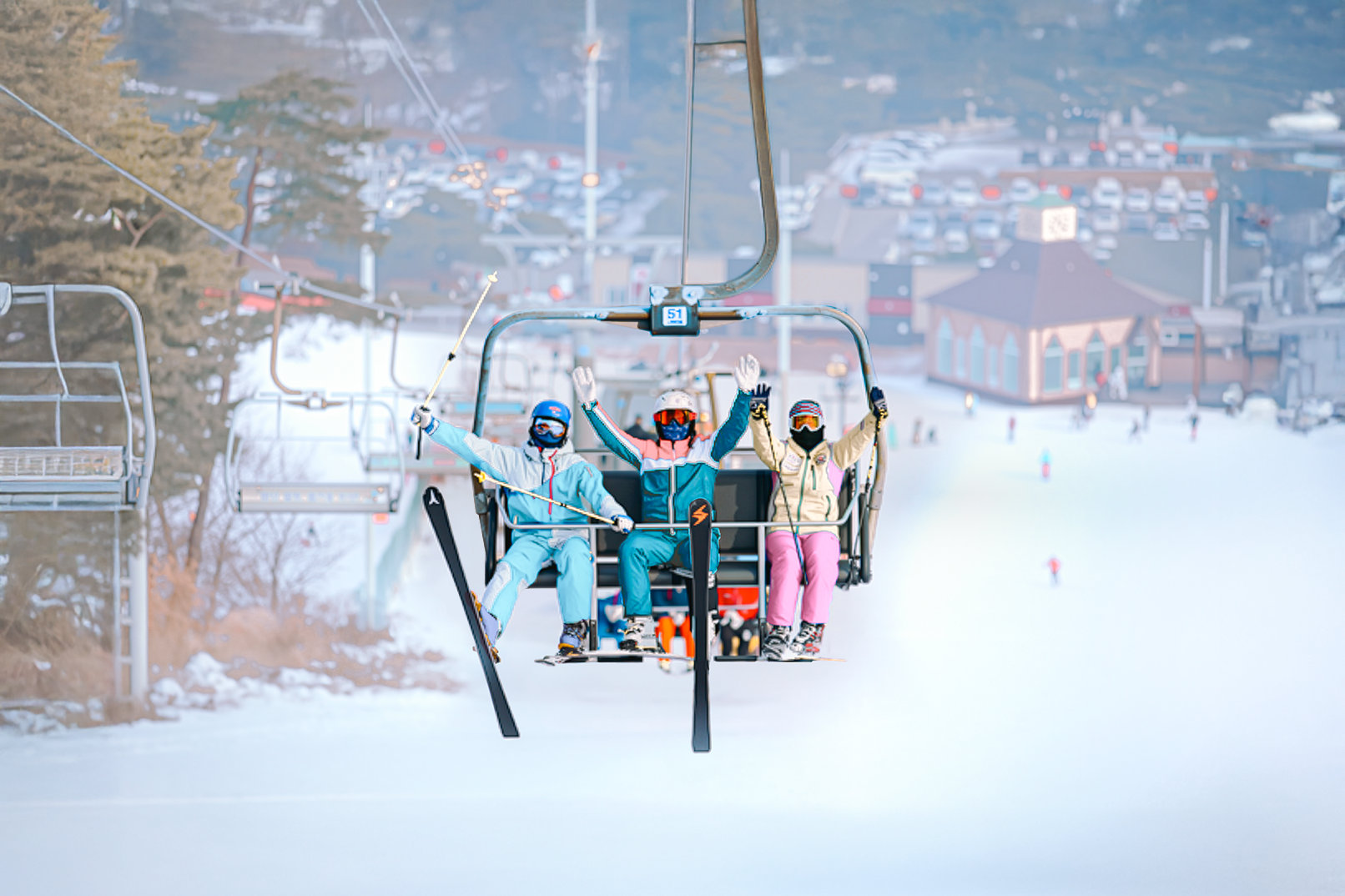 Jisan Ski Resort One Day Tour
