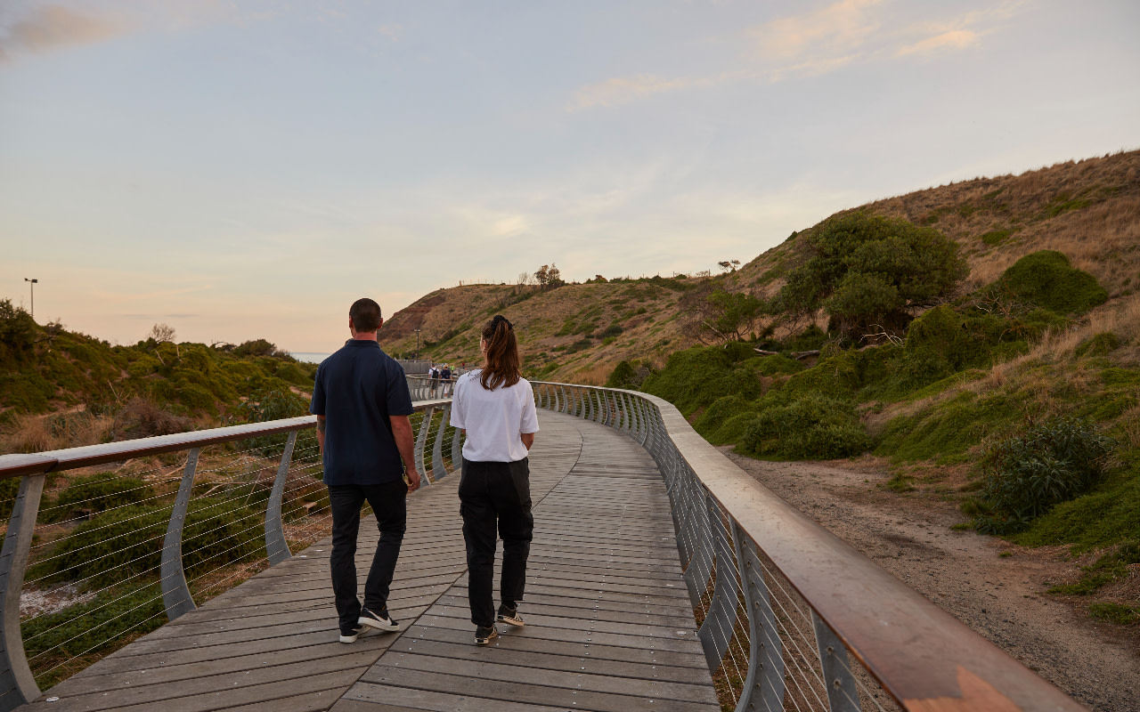 呼吸清新海風,飽覽遼闊美景,盡享菲利普島的寧靜體驗。 呼吸清新海風,飽覽遼闊美景,盡享菲利普島的寧靜體驗。