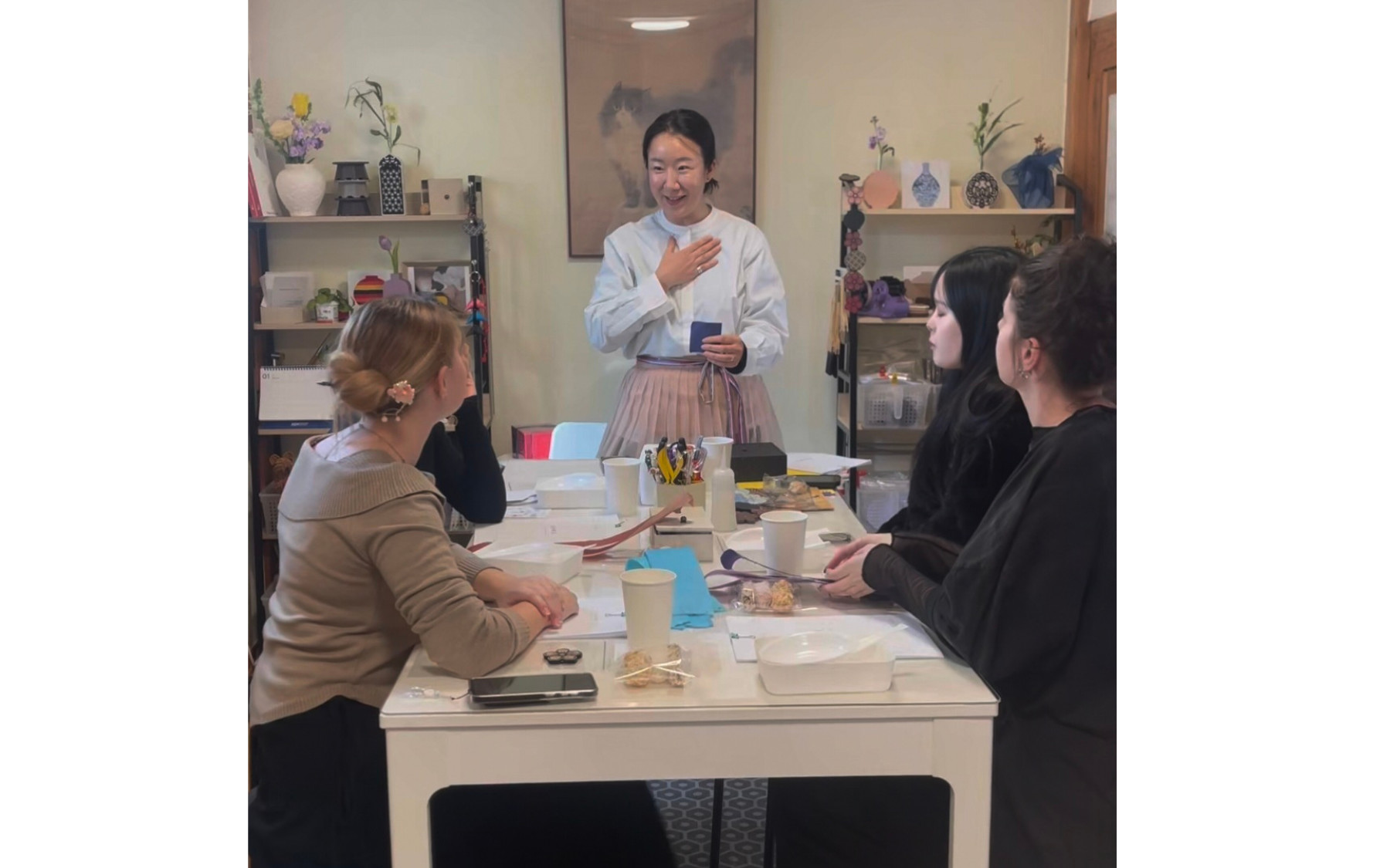 Seoul Hanji Craft Workshop : Make Your Own Art