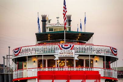 ジャズクルーズ（ニューオーリンズ / Steamboat NATCHEZ提供）