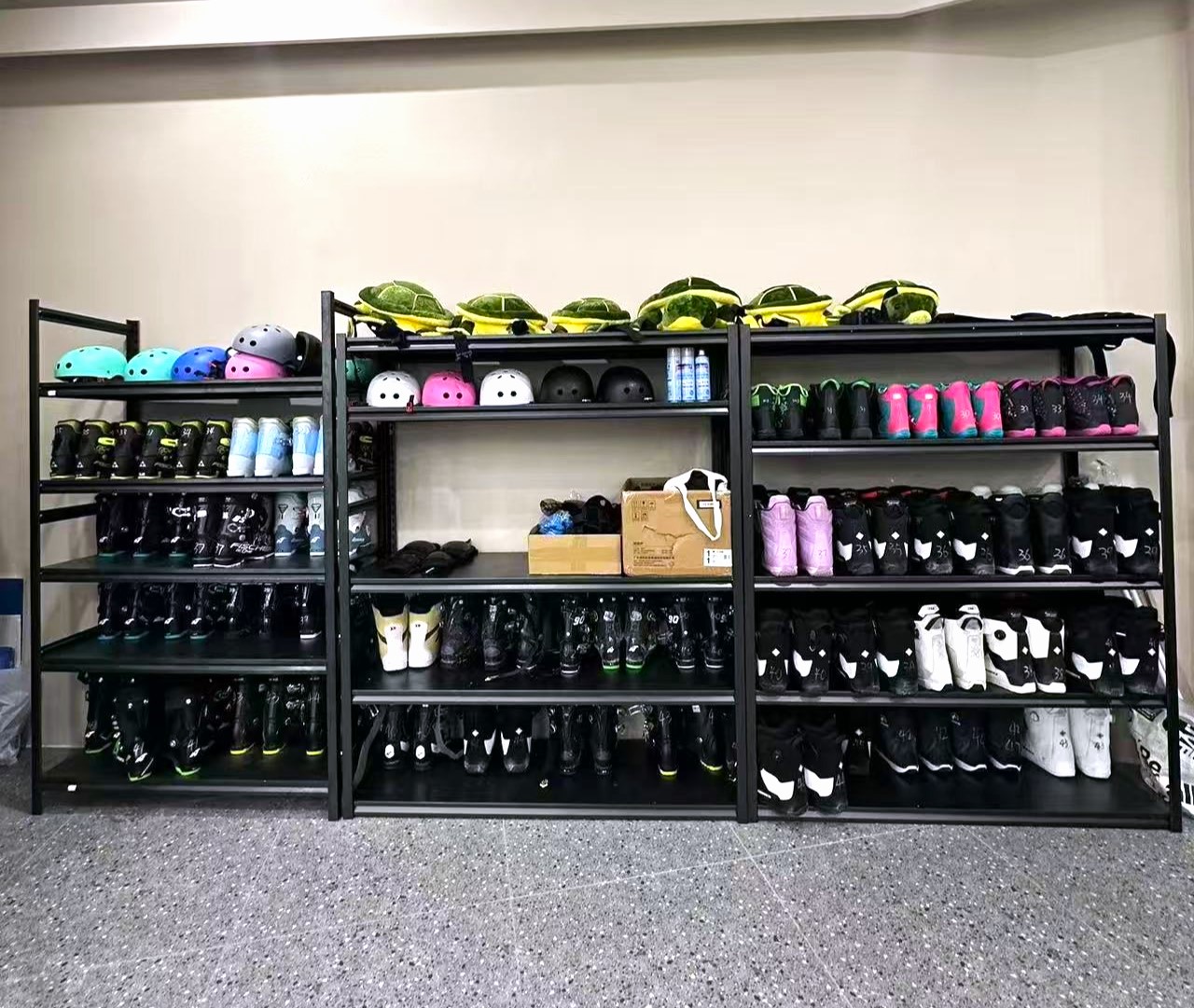 深圳雪域鑫潮·室內滑雪教學 |後海匯店