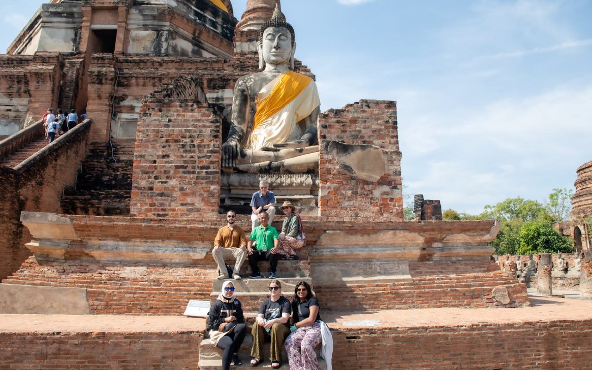 Damnoen Saduak Floating Market & Ayutthaya Full-Day Tour