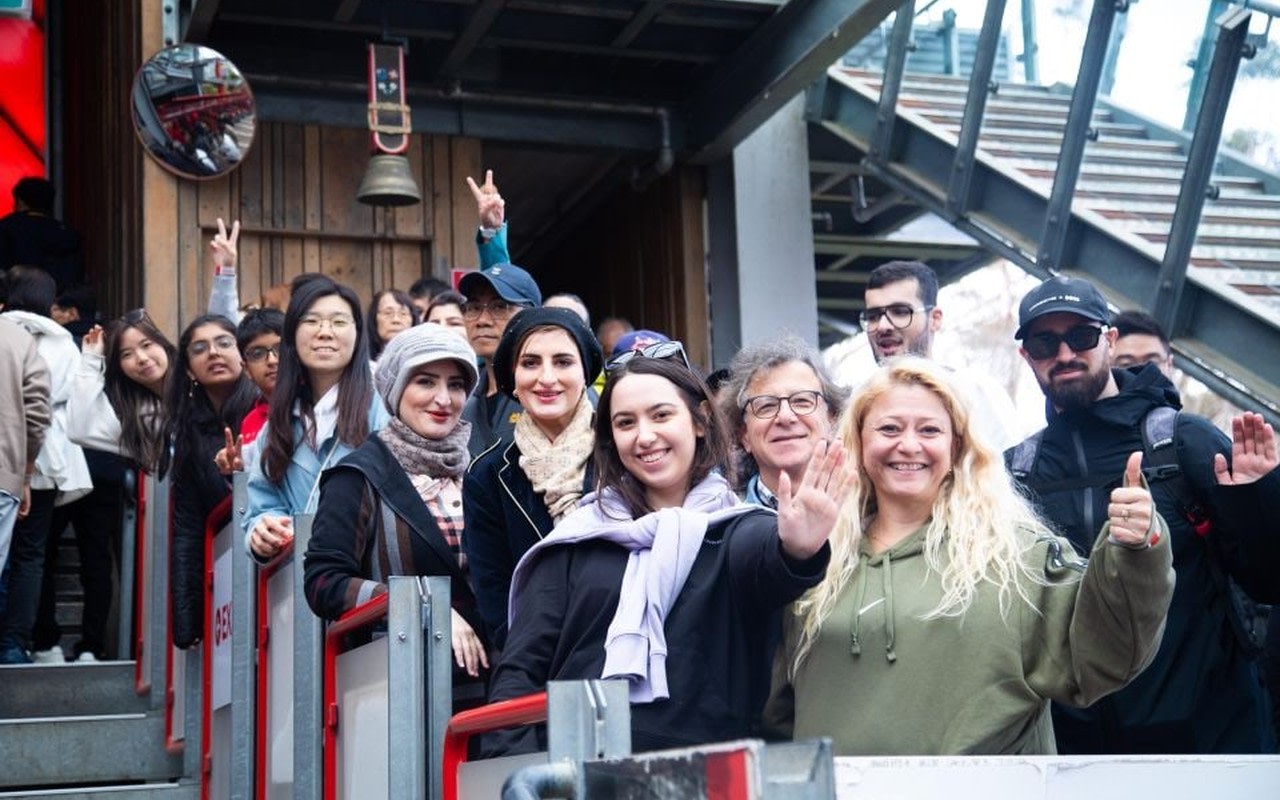 體驗純粹的喜悅與連結，和超棒的人們一起創造美好回憶