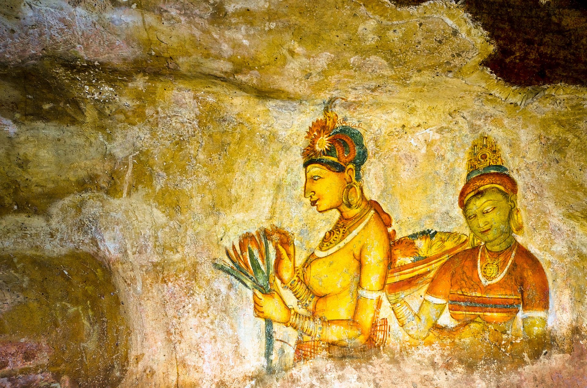 Sigiriya and Kandy 2 Days Private Tour with HB Deluxe Accommodation