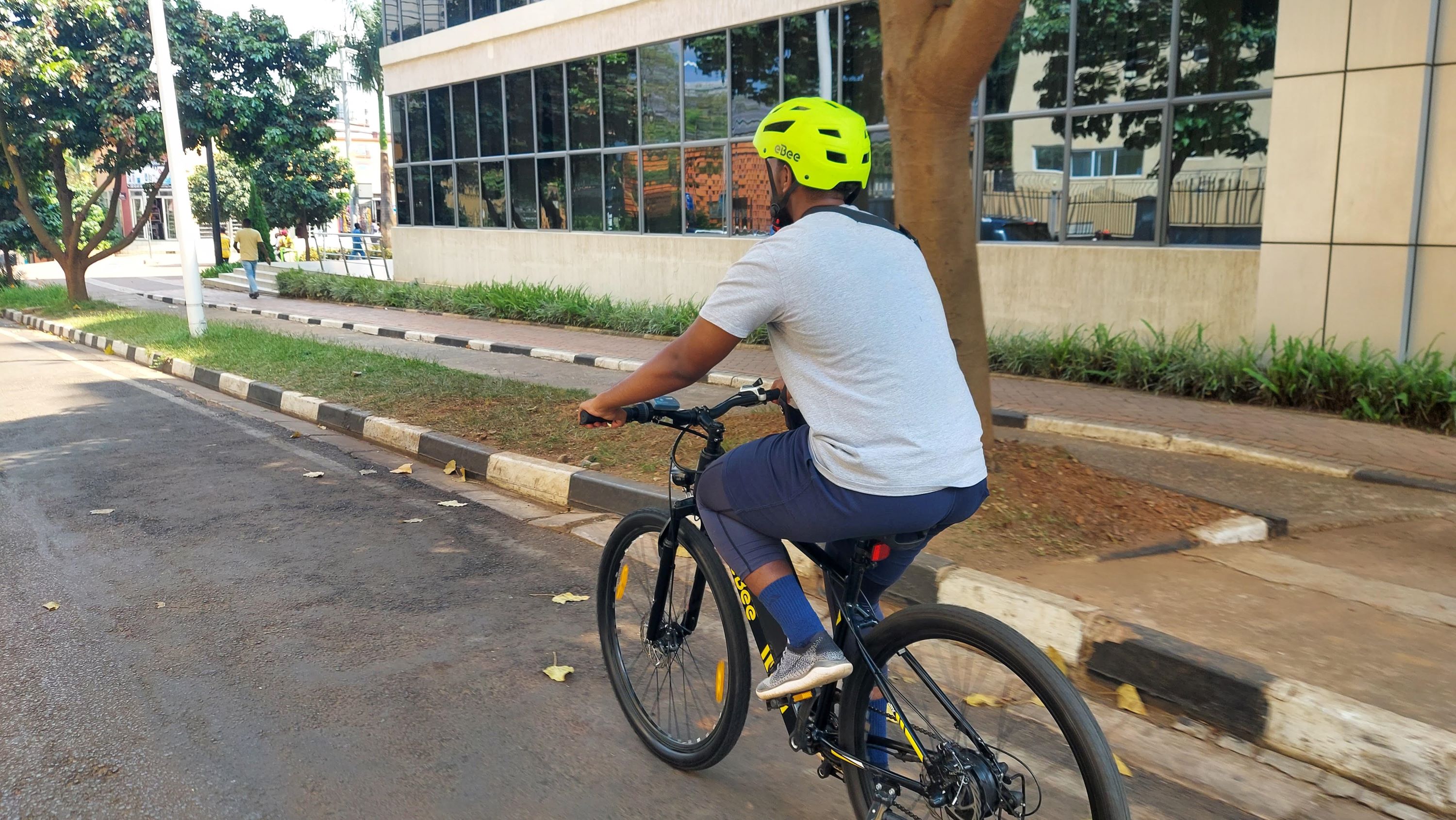 基加利電動自行車城市之旅 (Kigali E-Bike City Tour)
