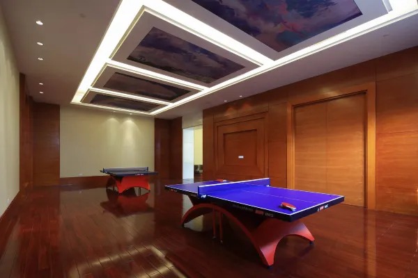 Hotel entertainment facilities display map