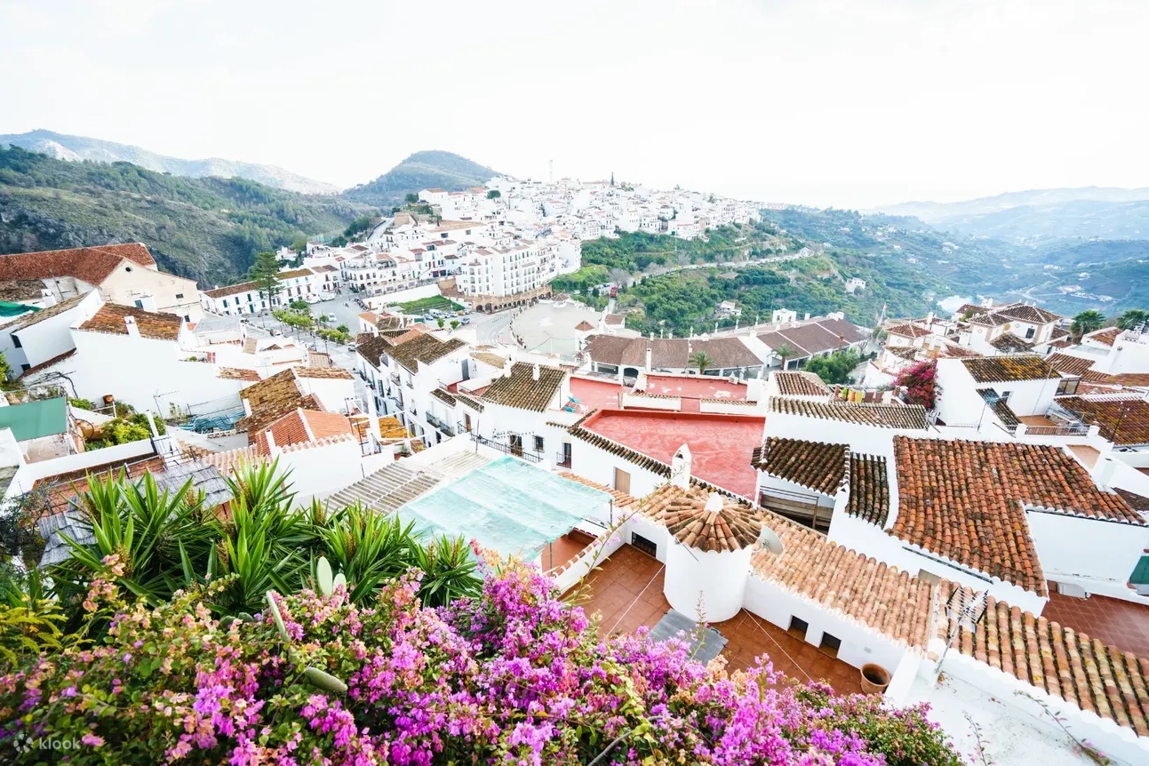 Nerja and Frigiliana Day Tour from Malaga