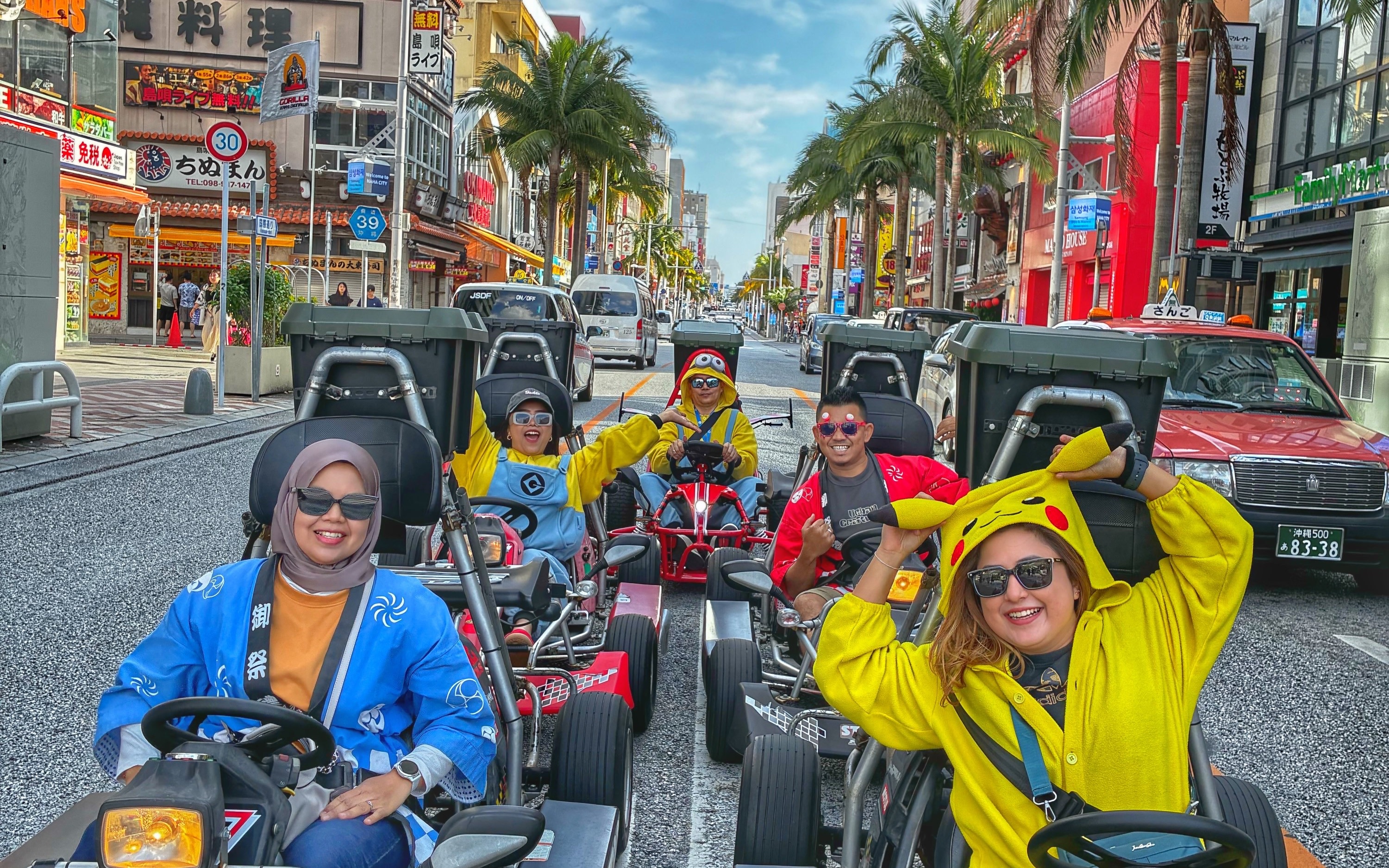 Gorilla Kart Okinawa-Free Photos & Costumes | Plenty of Time Slots 