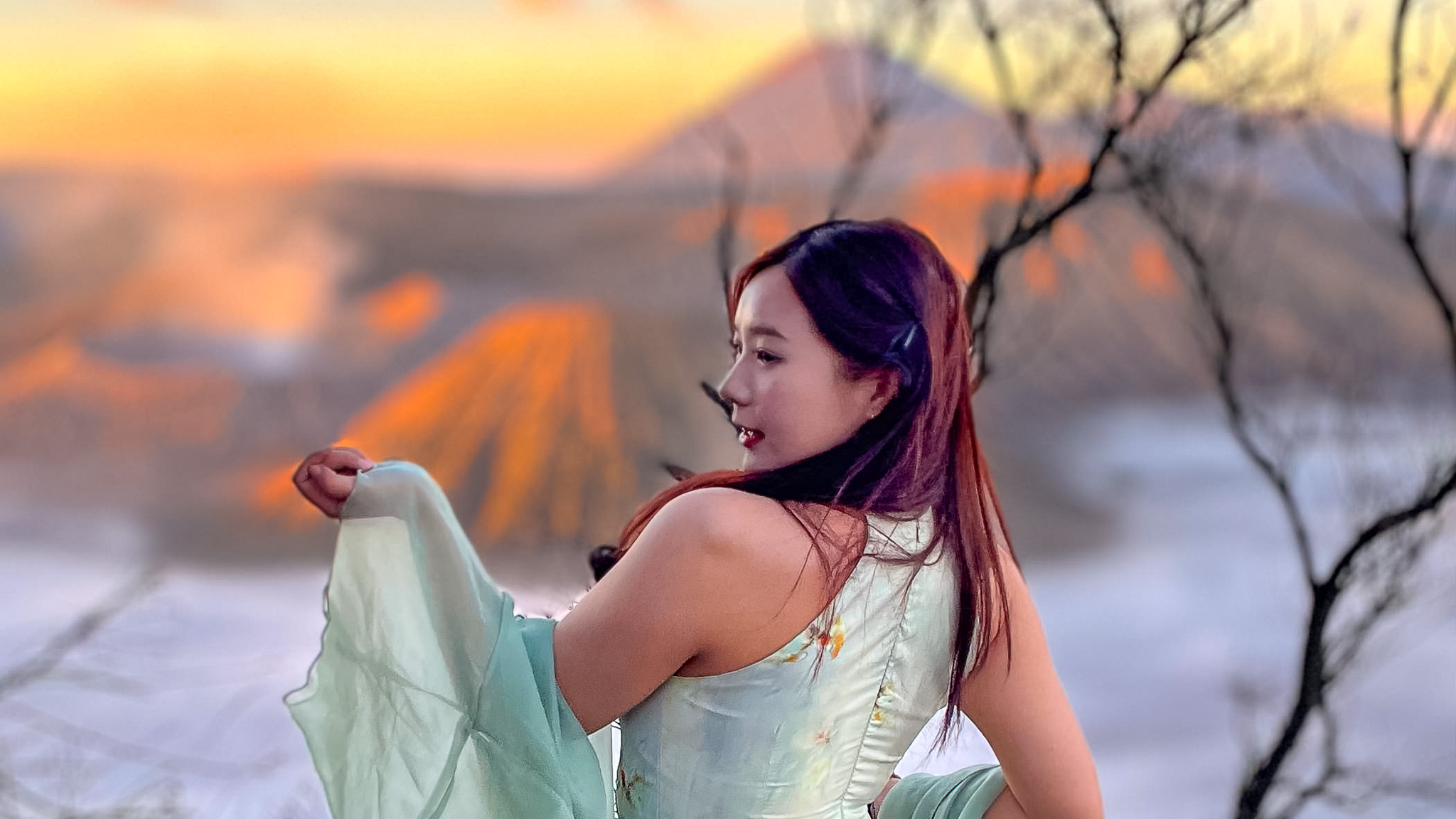 布羅莫火山 & 伊真火山 & 泗水4天3夜浮潛之旅