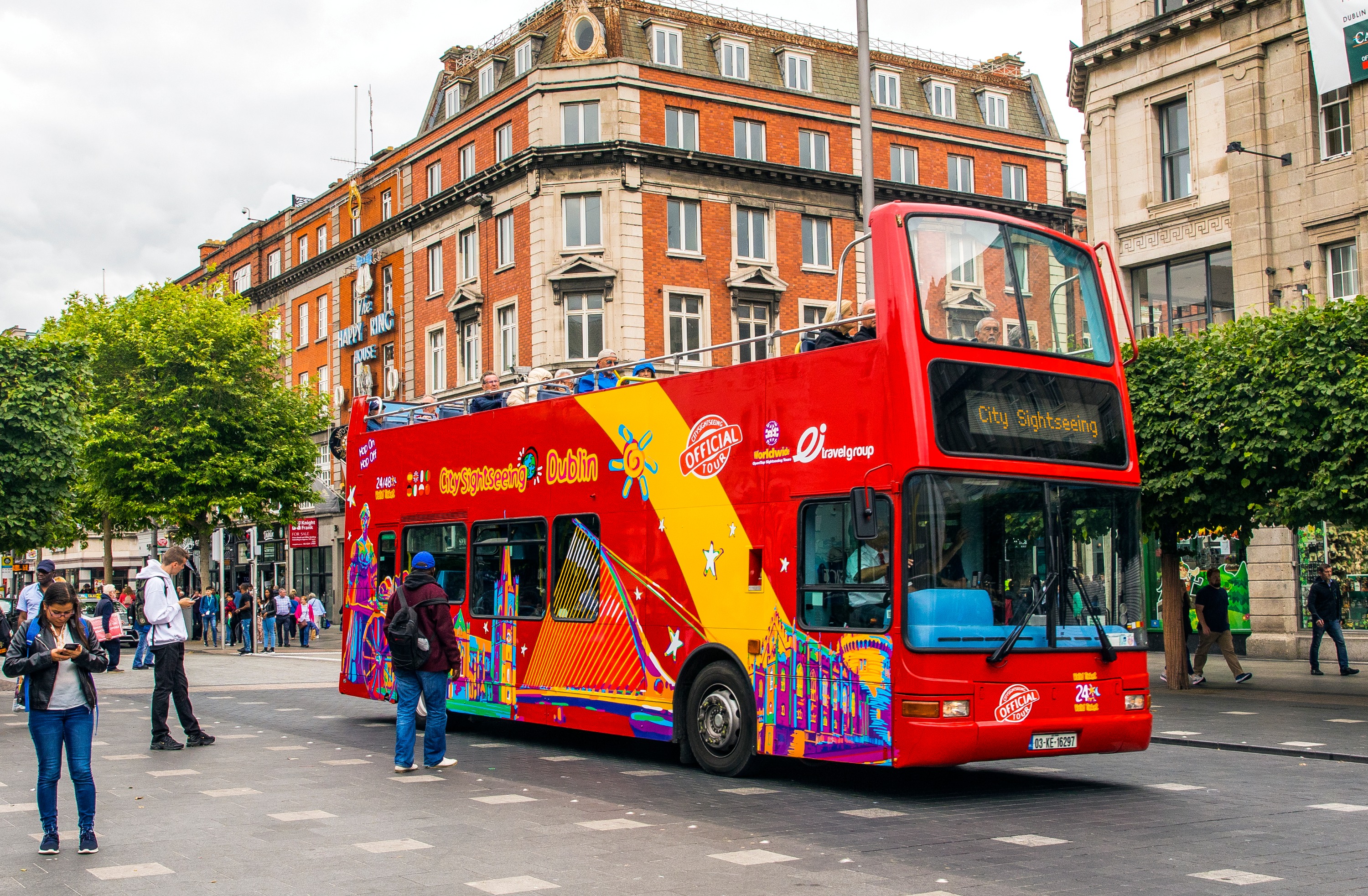 Sightseeing. Dublin Sightseeing. Sightseeing in Dublin. City Excursion.