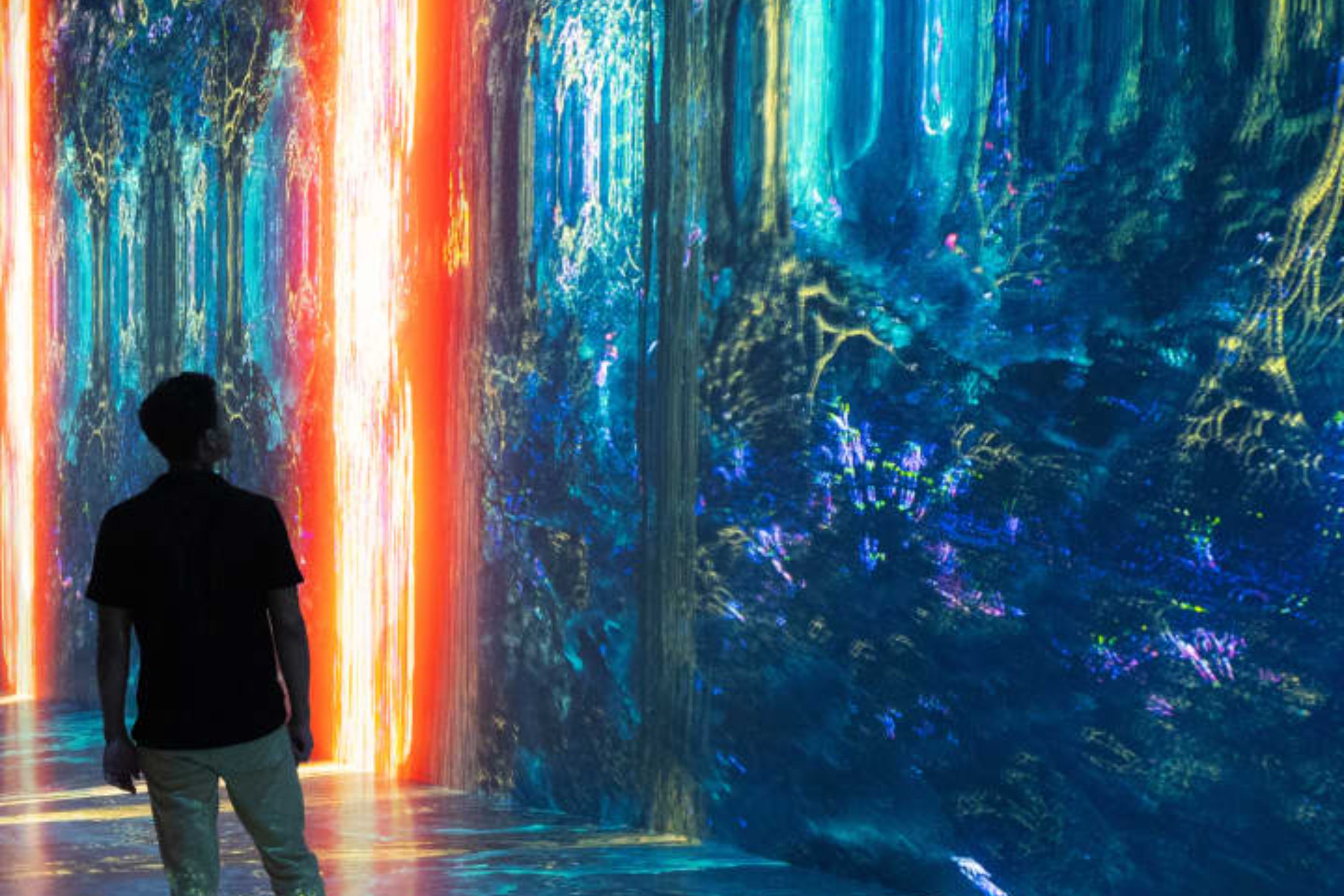 見證令人著迷、冥想般的視覺效果,引人深思、驚歎和深入聯結 見證令人著迷、冥想般的視覺效果,引人深思、驚歎和深入聯結