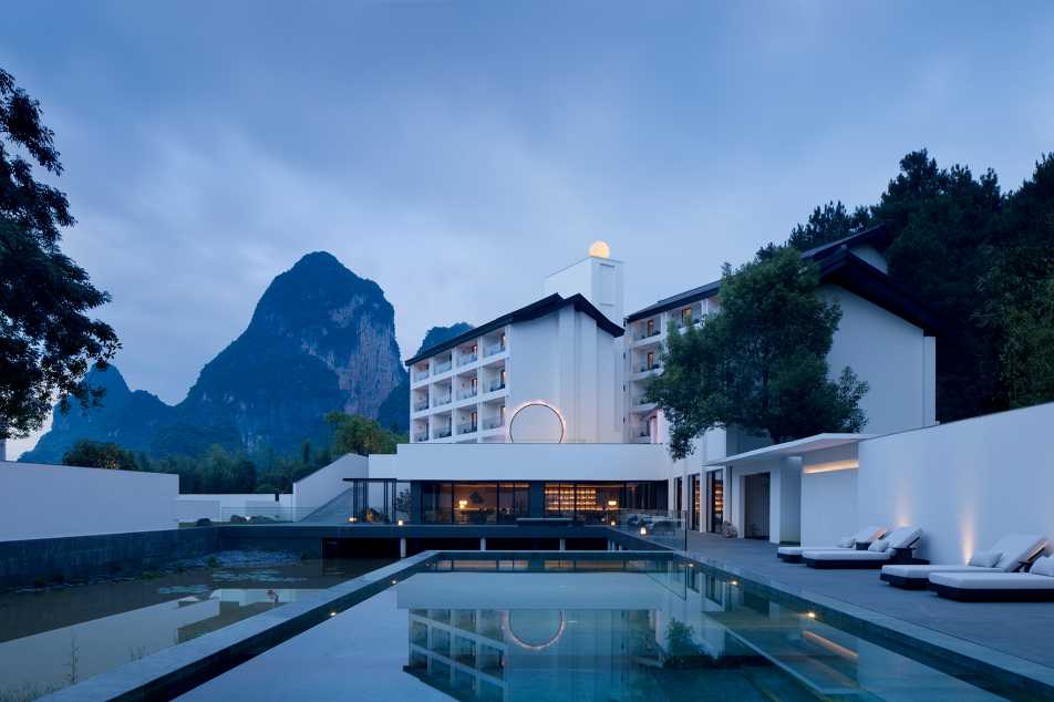 Yangshuo Nine Land Hotel Accommodation Package