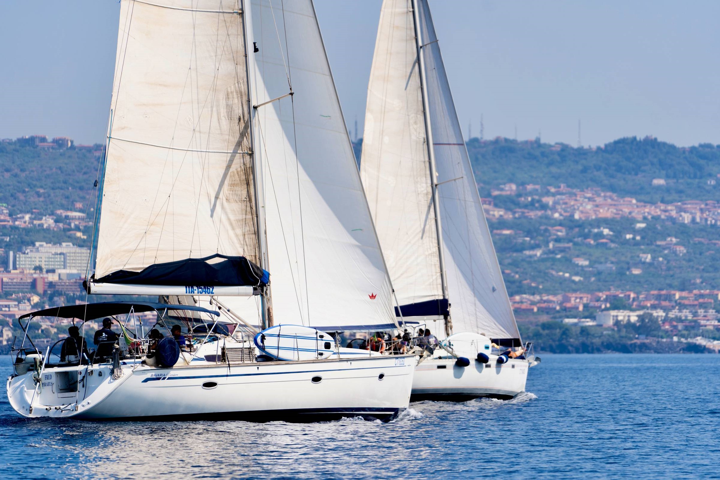 Aci Castello and Aci Trezza sailboat tour in Catania