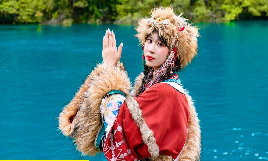【私享定製團】四川九寨溝黃龍3日/4日遊（可選高鐵往返+入住豪華酒店+藏裝旅拍+古寨騎馬+黃龍+都江堰趣味講解+四姑娘山）