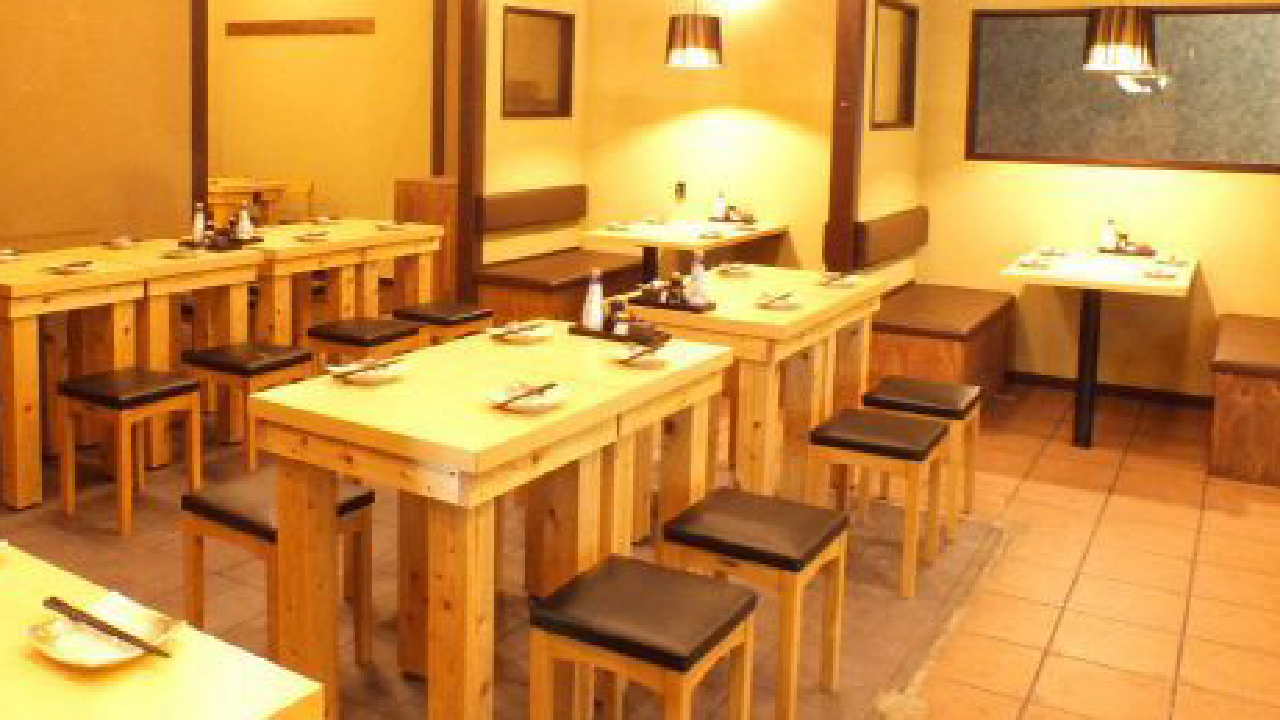 Japanese Sake Tasting Experience at Izakaya in Osaka Umeda