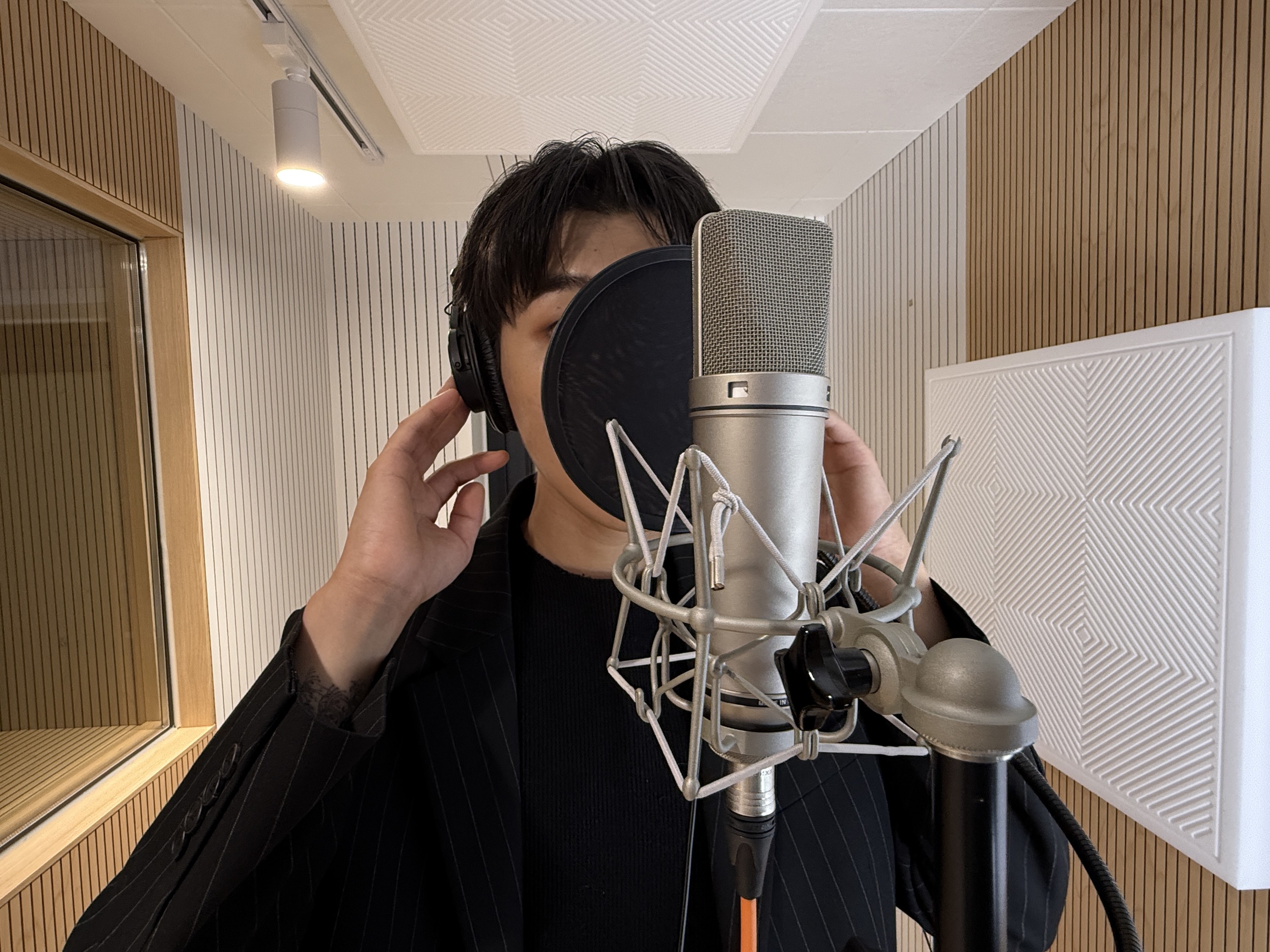 Professional Seul studiyasida haqiqiy K-pop yozuvi