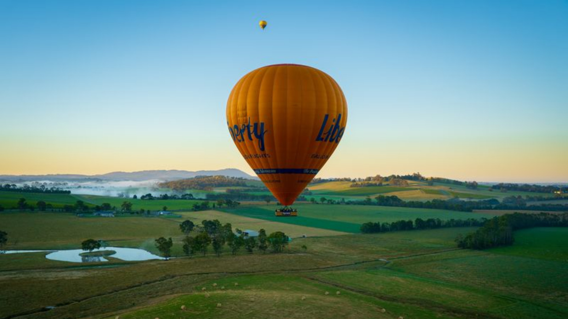 Ballooning in Yarra Valley includes Breakfast