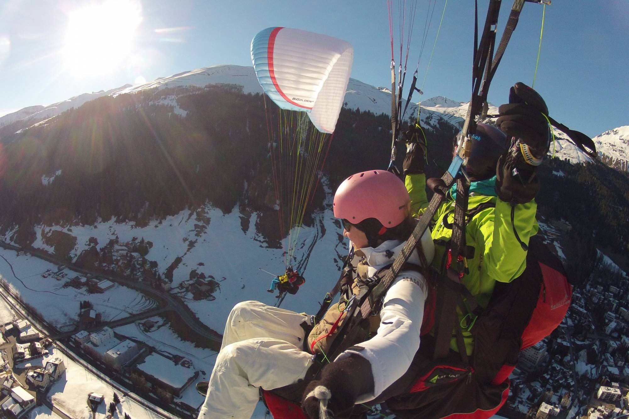 paragliding with friends