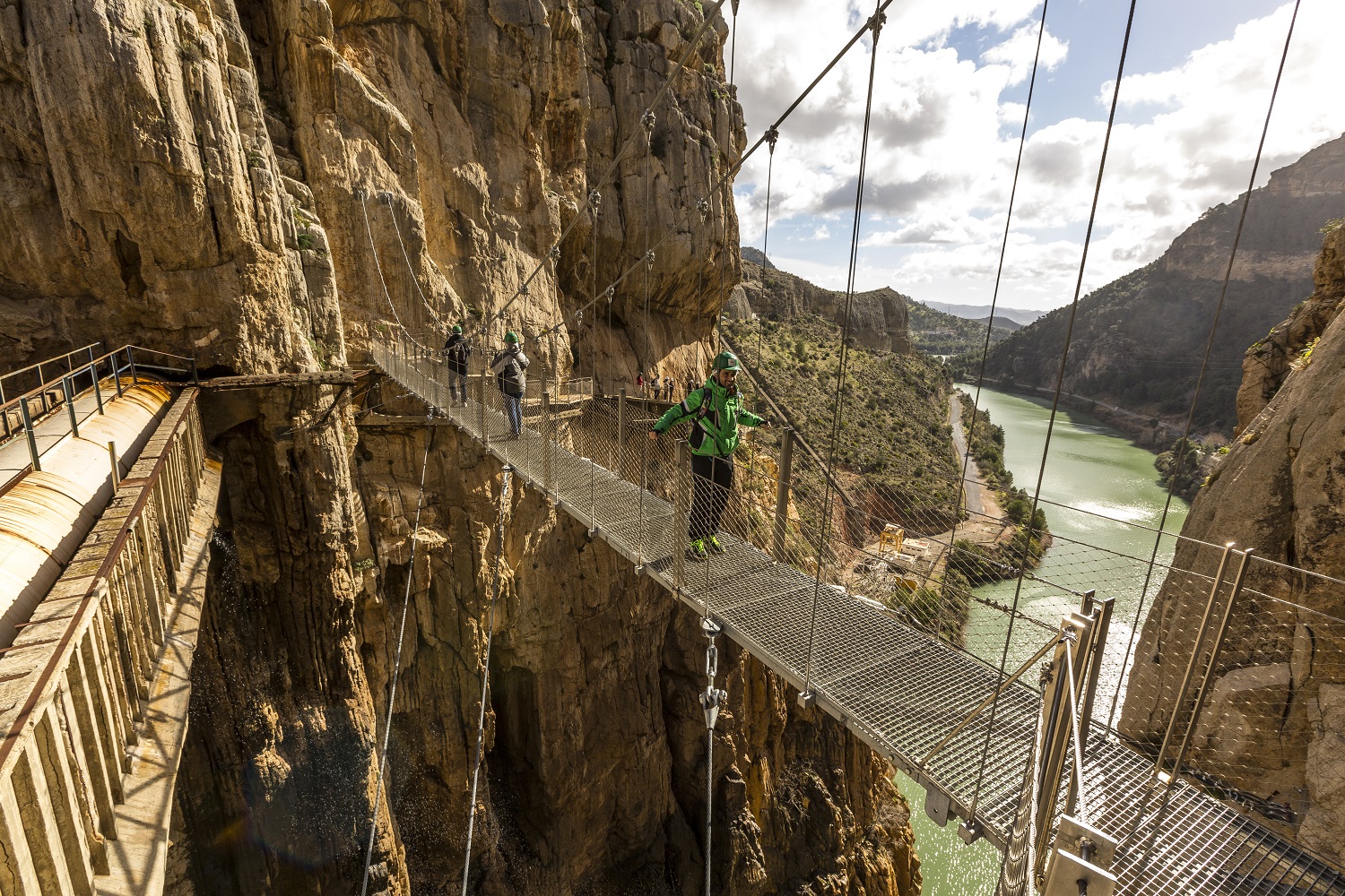 Stunning vistas along the Caminito del Rey
