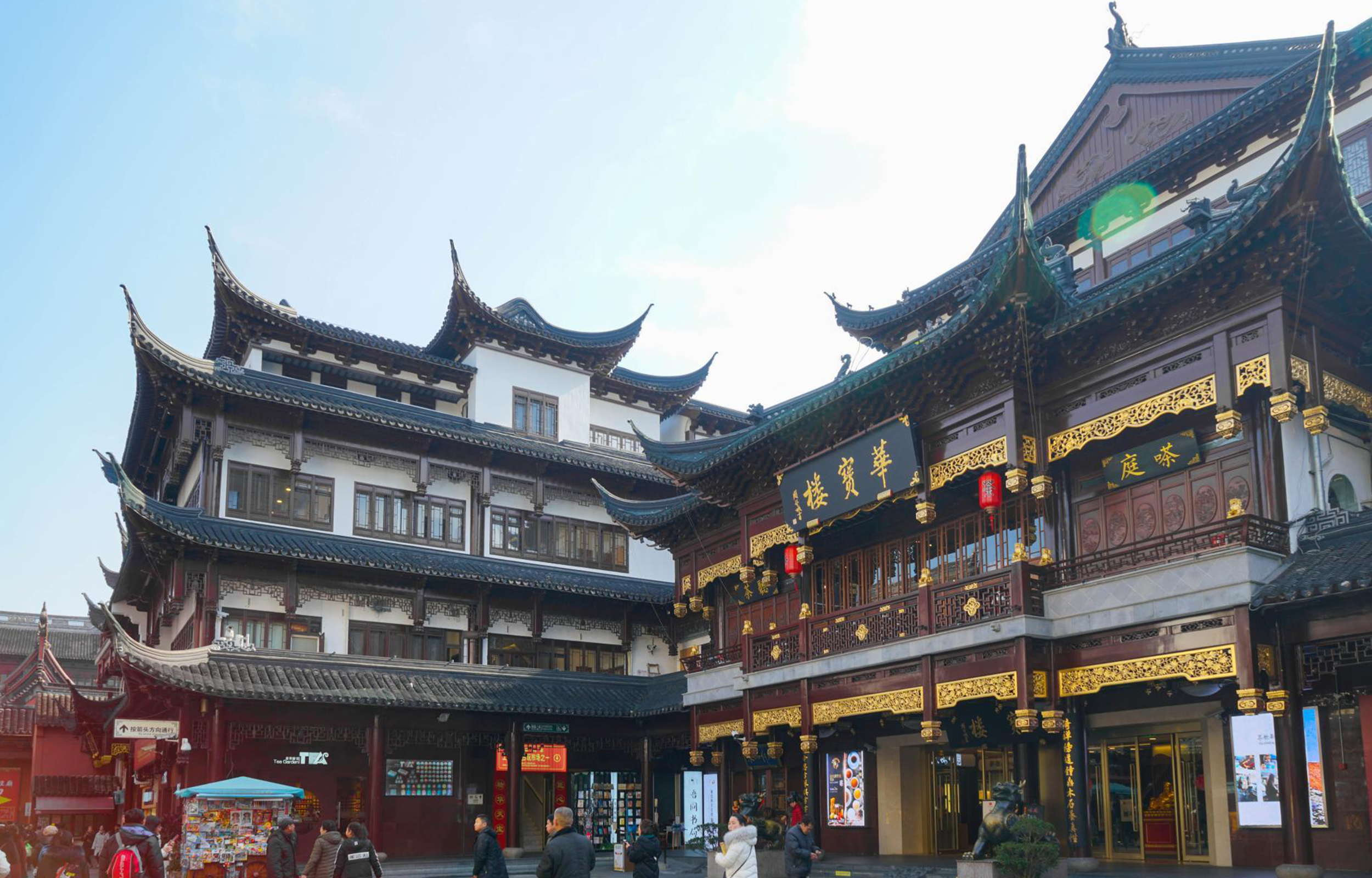 魔都上海經典之旅3日（東方明珠&參觀全透明懸空觀光廊+夜遊浦江+體驗磁懸浮+豫園&城隍廟文化之旅+城市歷史陳列館探秘+外灘漫步）