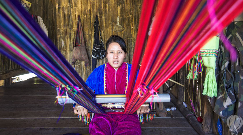 Private Chiang Dao Cave Temple and Karen Long Neck village Day Tour