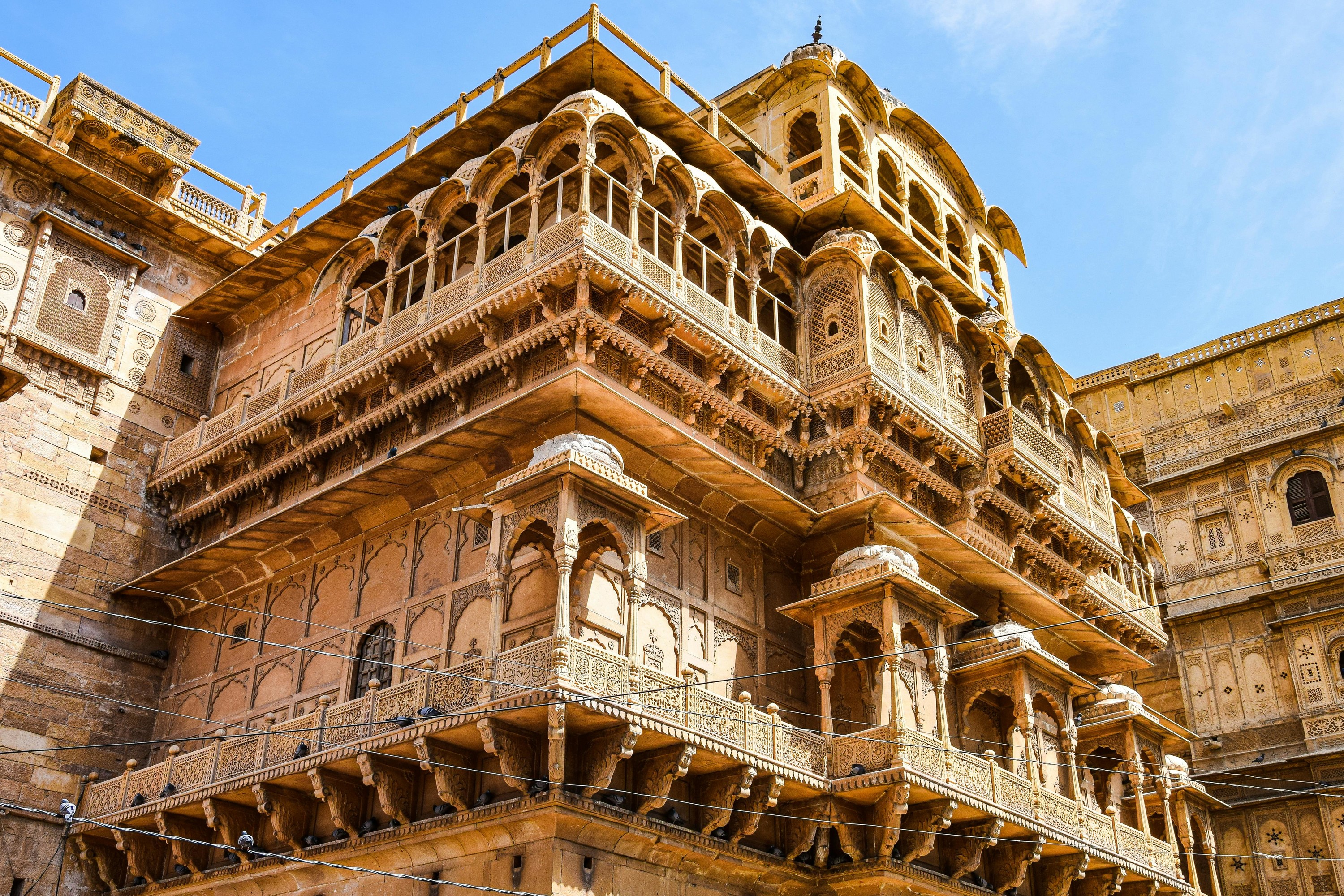 Jaisalmer Desert Safari & Jeep Safari Multi-Day Private Adventure