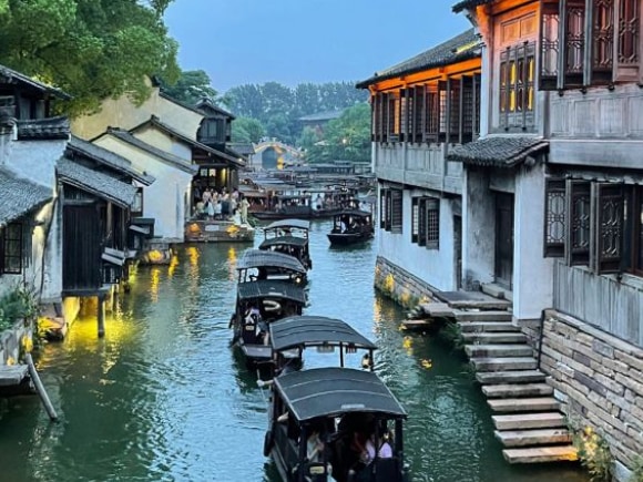 上海出發西塘白天觀光+烏鎮西柵夜景觀賞1日遊