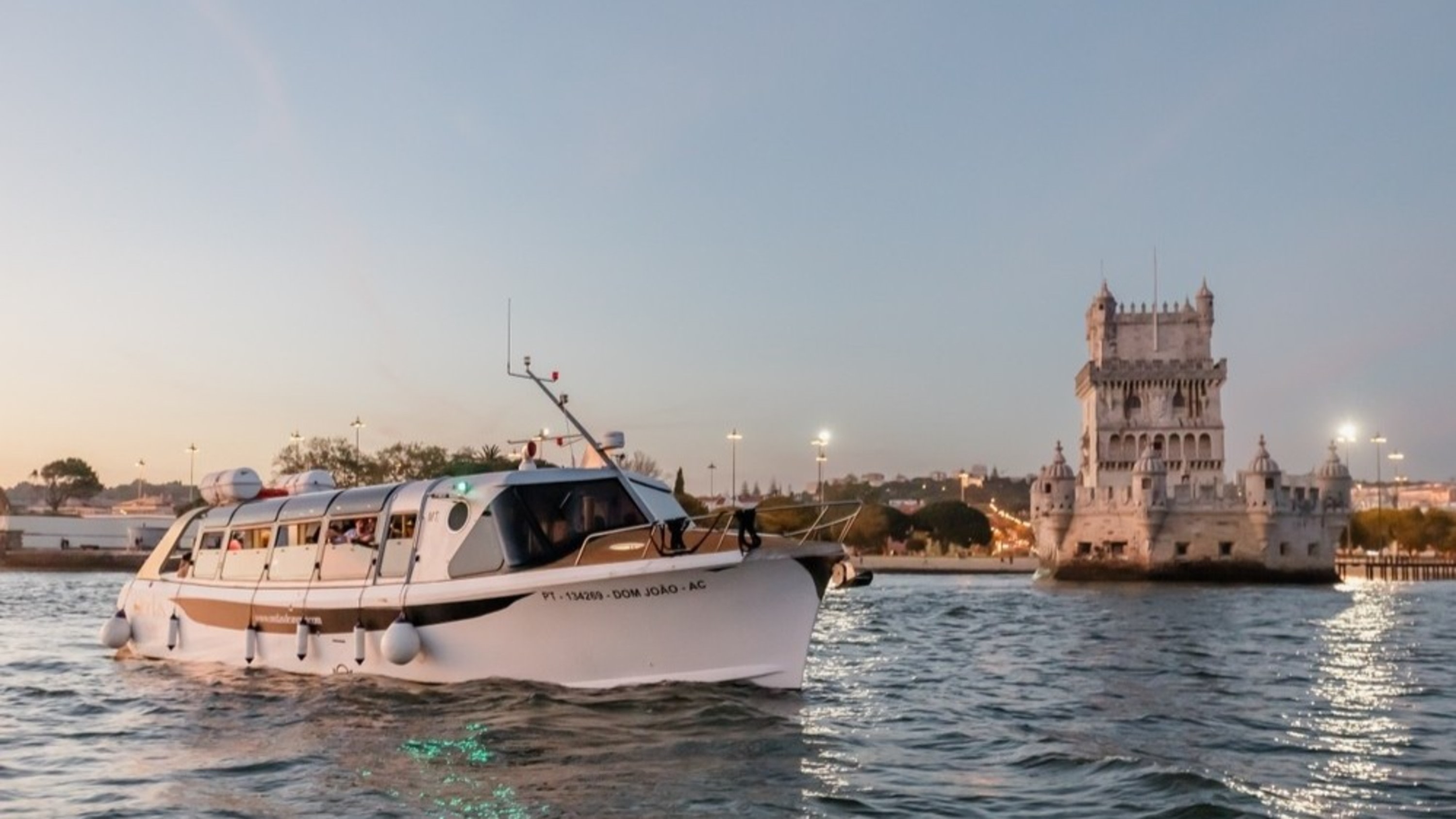 Sunset boat party experience in Lisbon