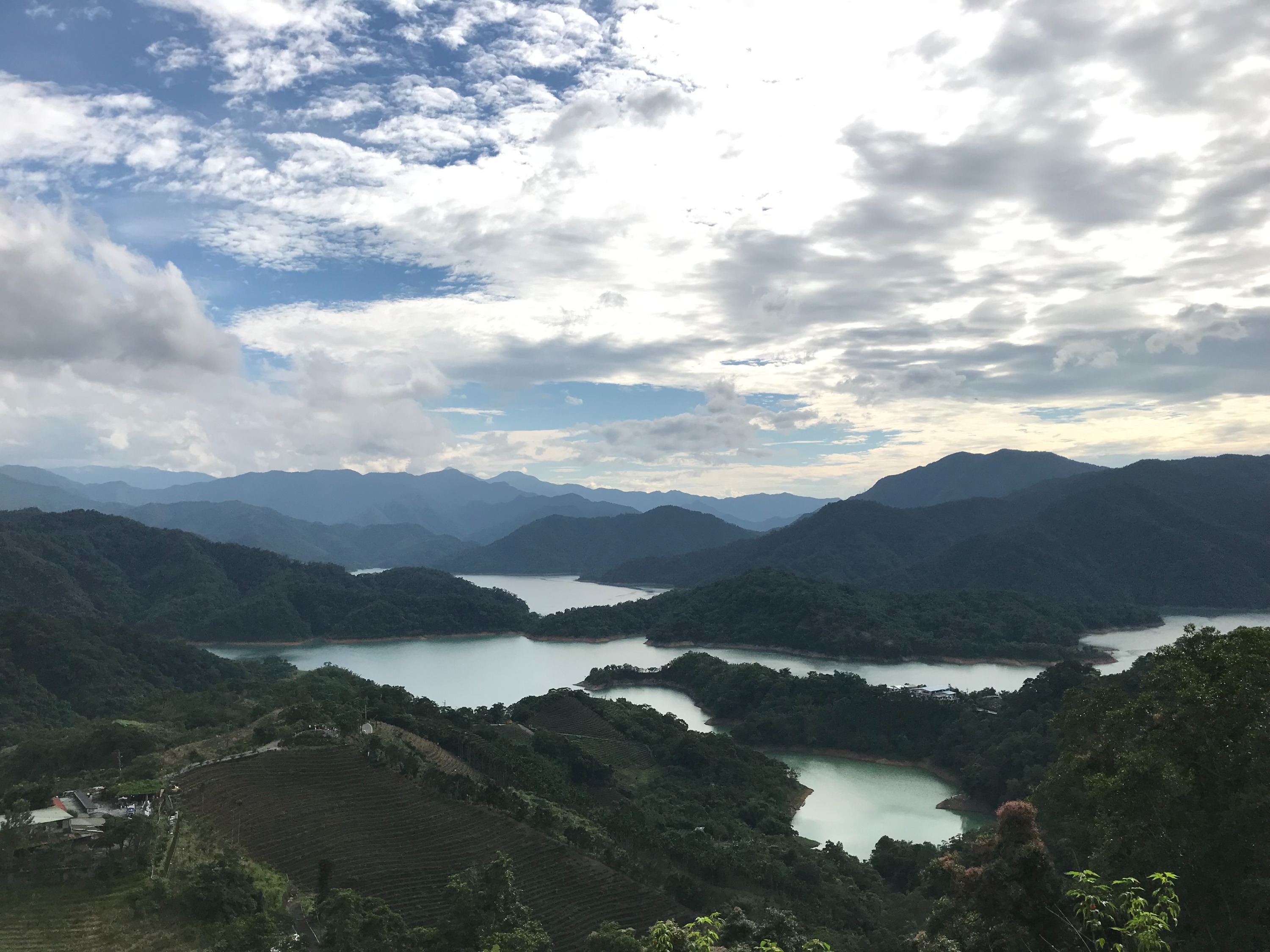 新北市包車一日遊：平溪・千島湖・烏來