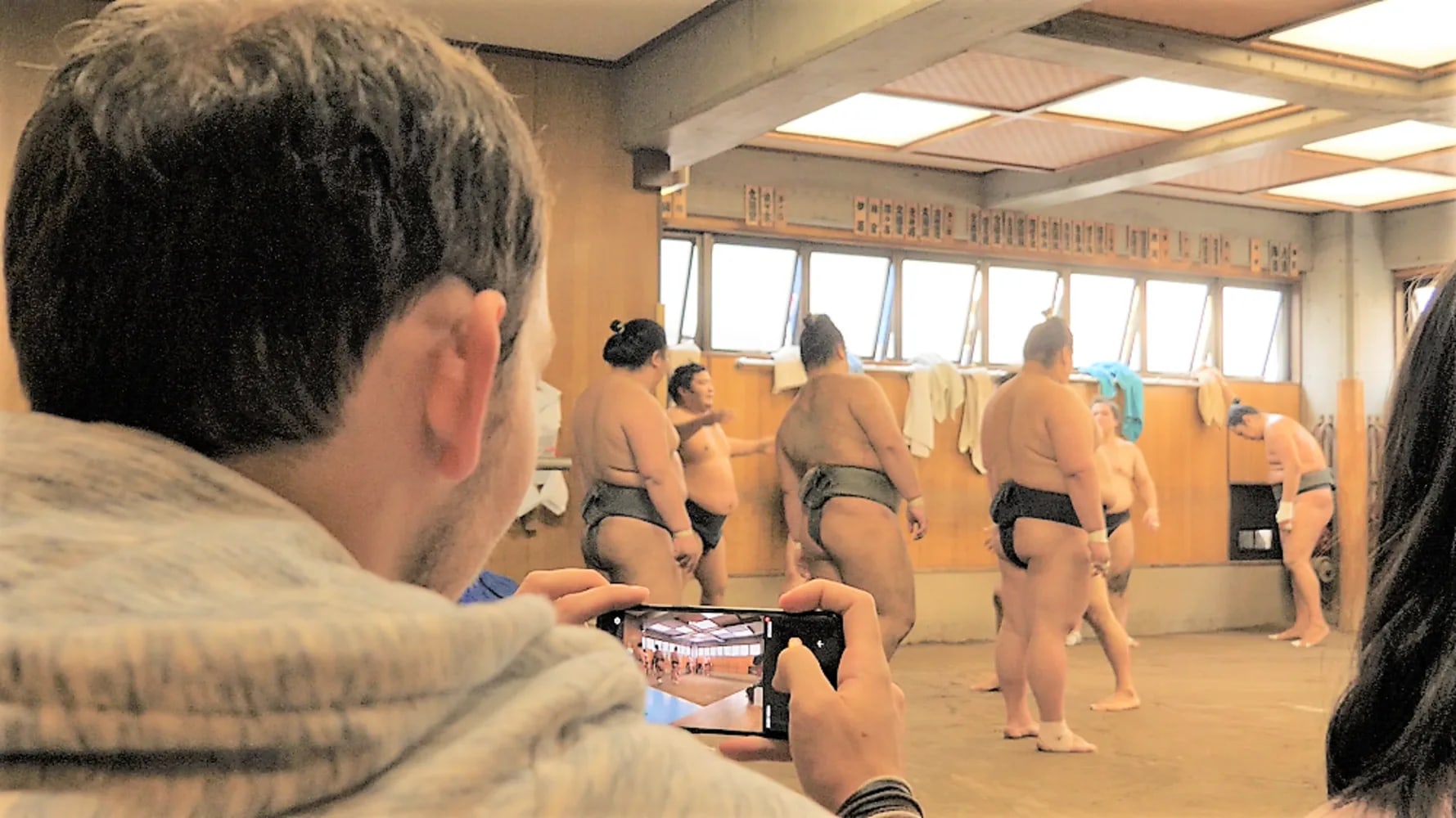 Ryogoku Sumo Morning Practice Watching Tour with Sumo Lunch