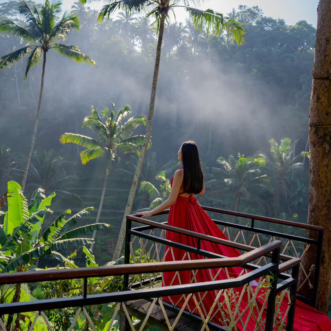 get some aesthetic photos on the rice terrace