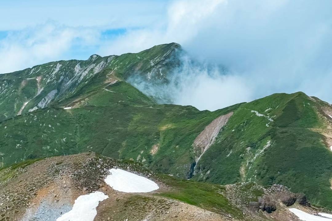 立山黑部阿爾卑斯山脈路線上高地2天1夜夏季之旅（名古屋出發）