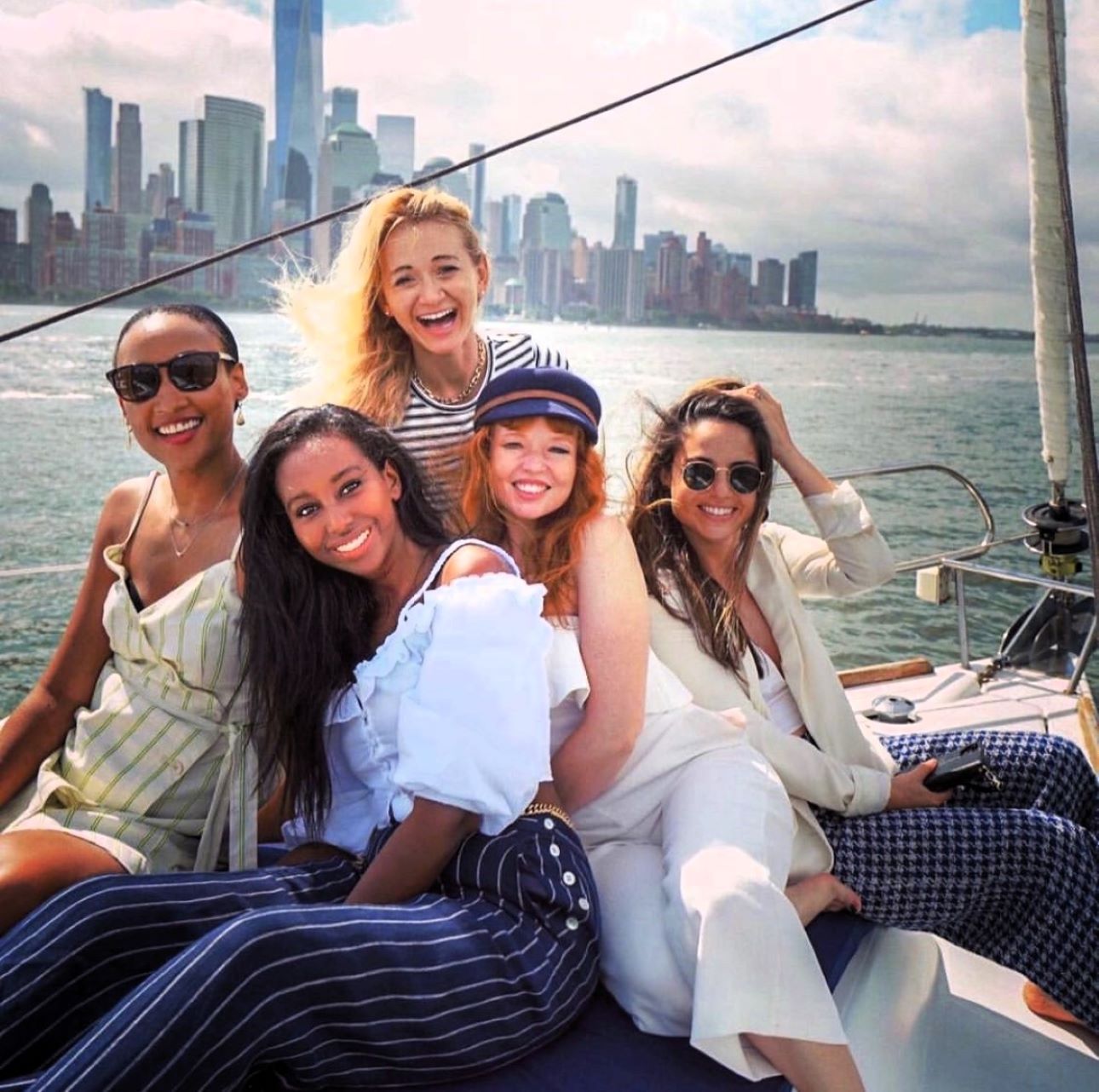 Elevate your NYC date night with a private, romantic boat ride