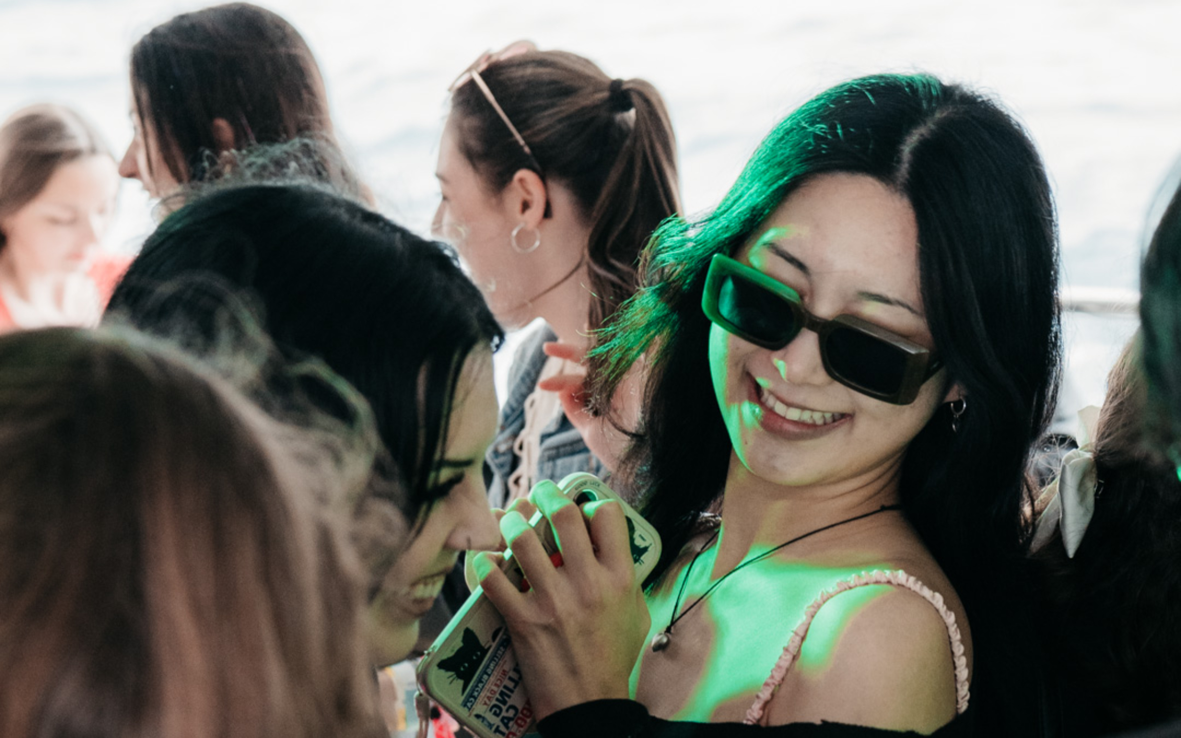 乘風破浪，創造美好回憶！快來體驗海上冒險的樂趣與自由。