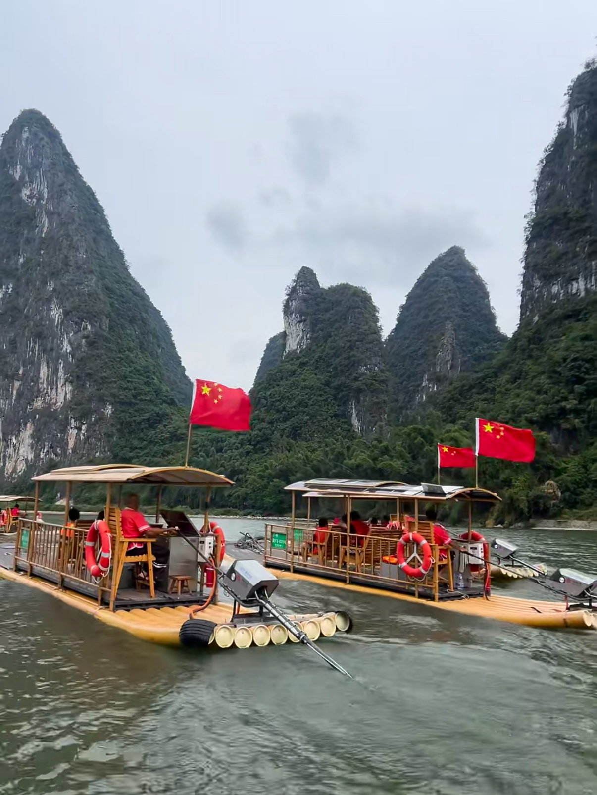 Yangshuo Xingping (Chaobanshan Pier - Jiumahuashan) Round Trip Electric Bamboo Raft