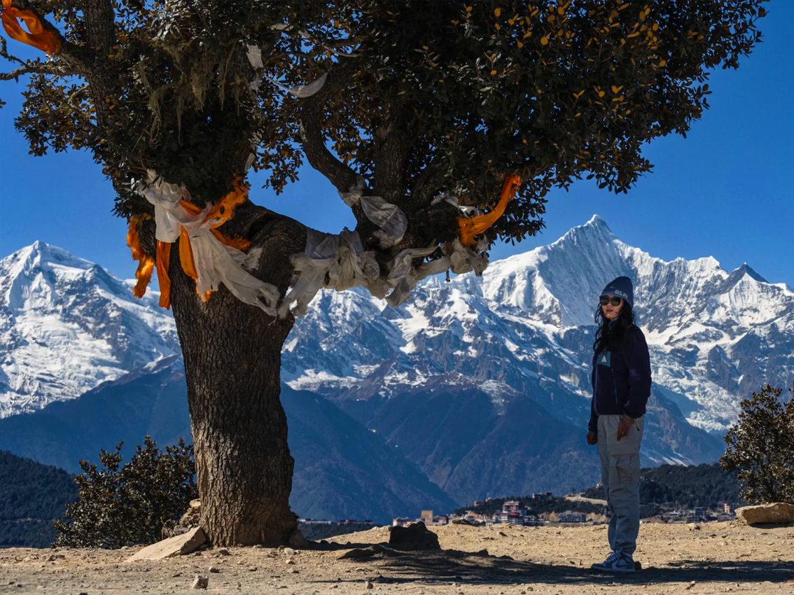 Lijiang Meili Snow Mountain and Shangri-La Small Group 3-Day Tour